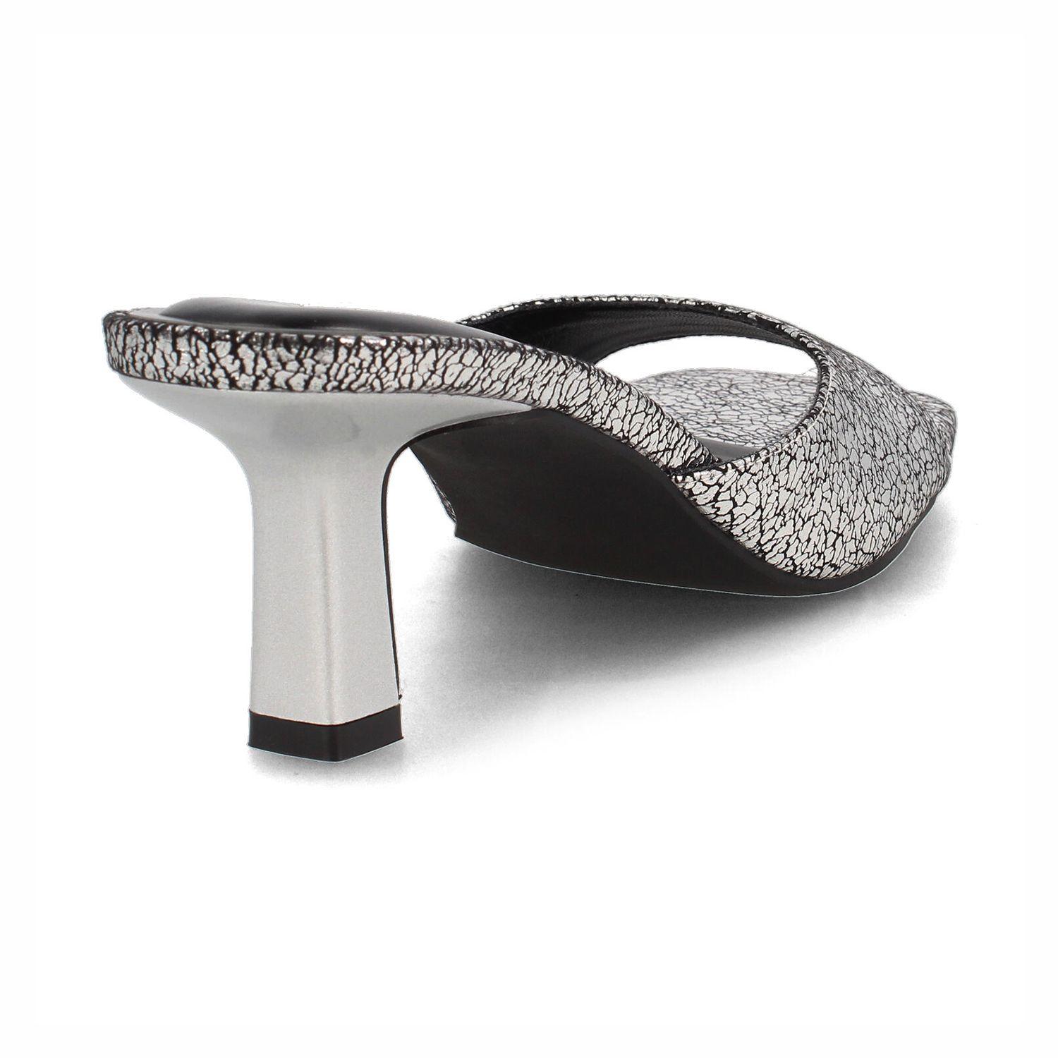 Sandalia Mujer Bata Alexi Plateado-2