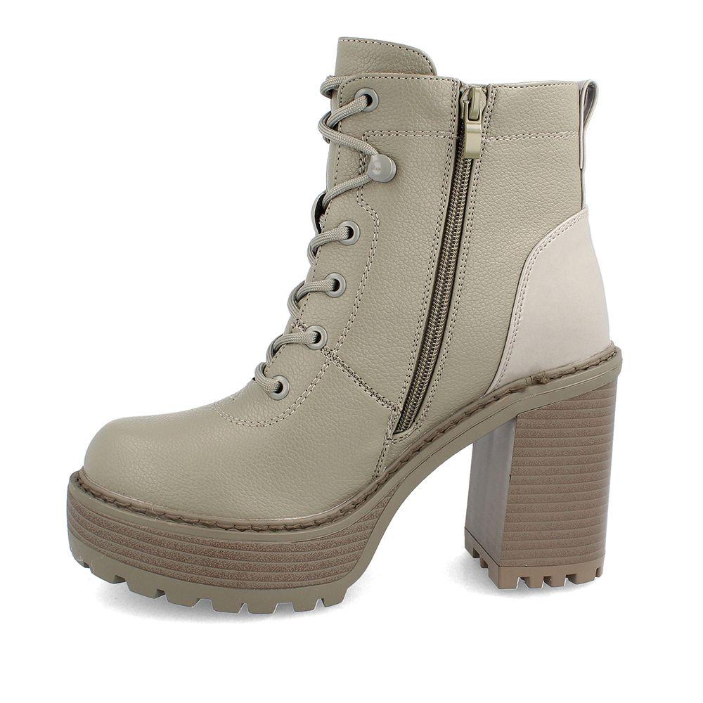 BOTÍN CASUAL MUJER BATA KISSY VERDE OLIVA-1