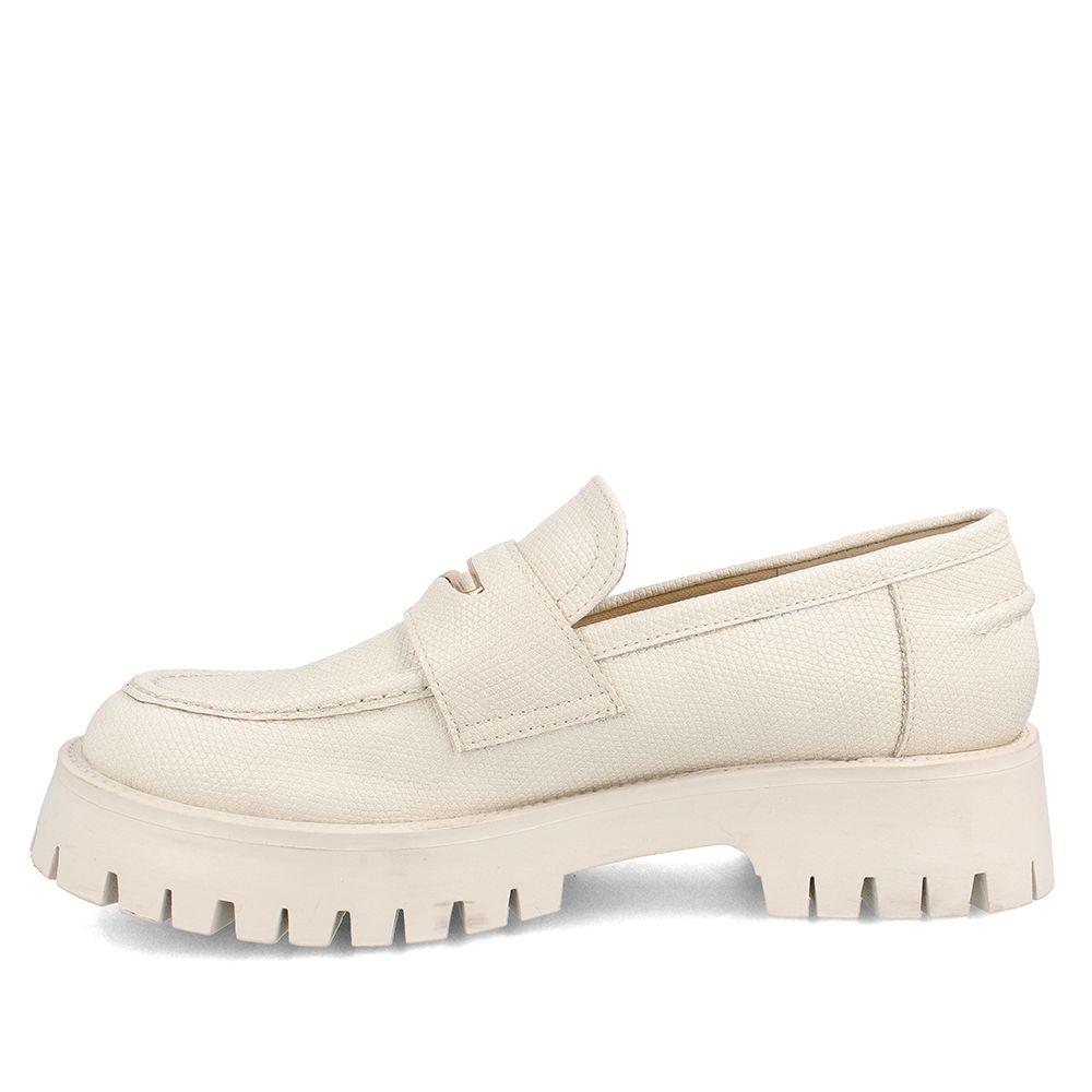 Mocasin Mujer Bata Gina Blanco-1