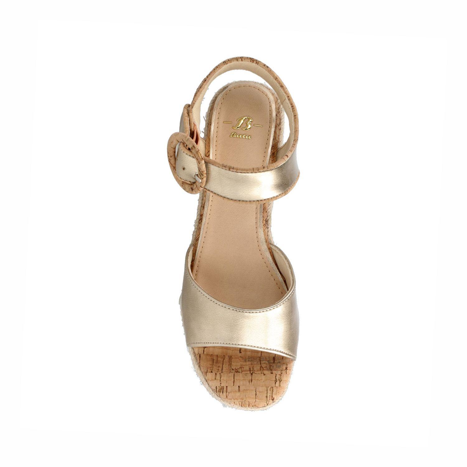 Sandalia Mujer Bata Cordelia Dorado-3