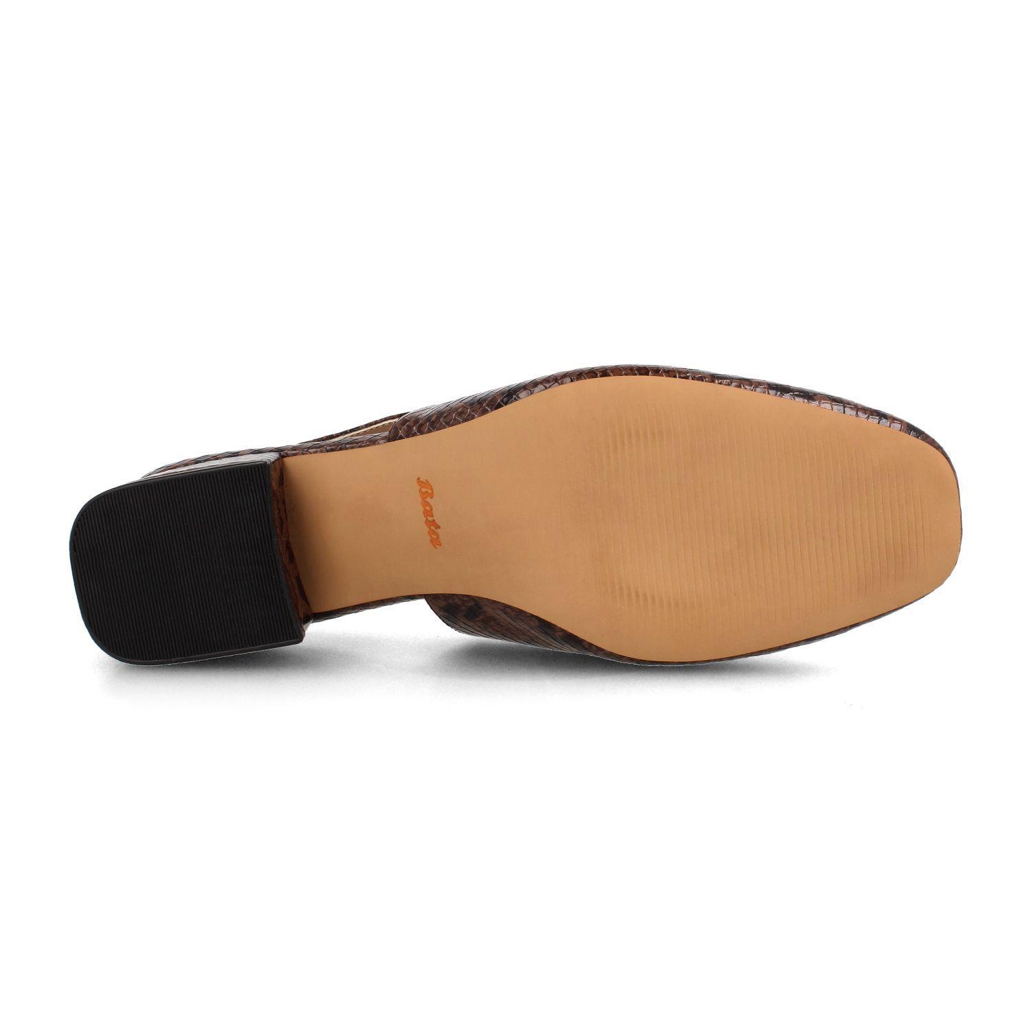 Zapato Mujer Bata Memphis Café-4