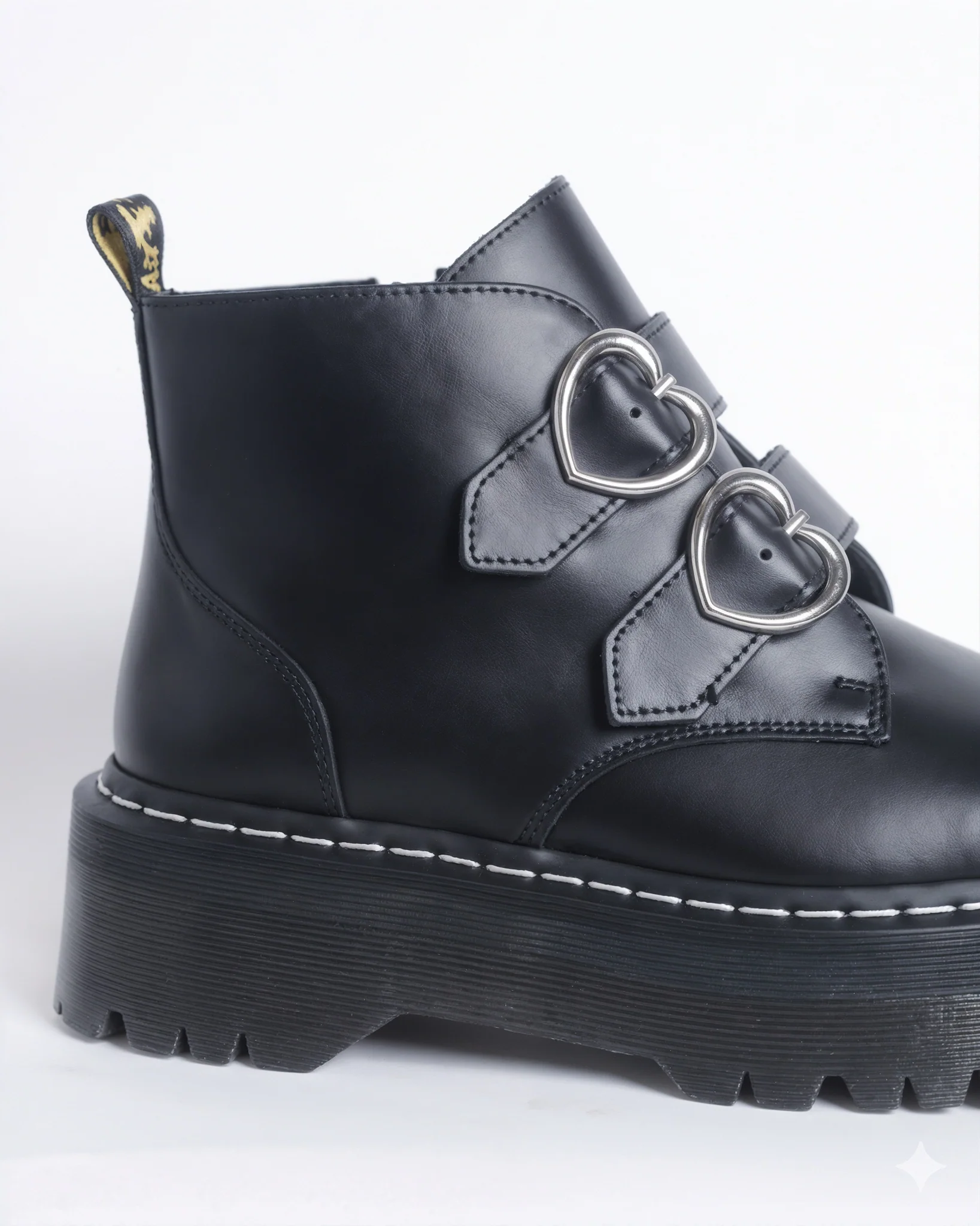 Botas Plataforma Chunky Hebillas Corazon-2