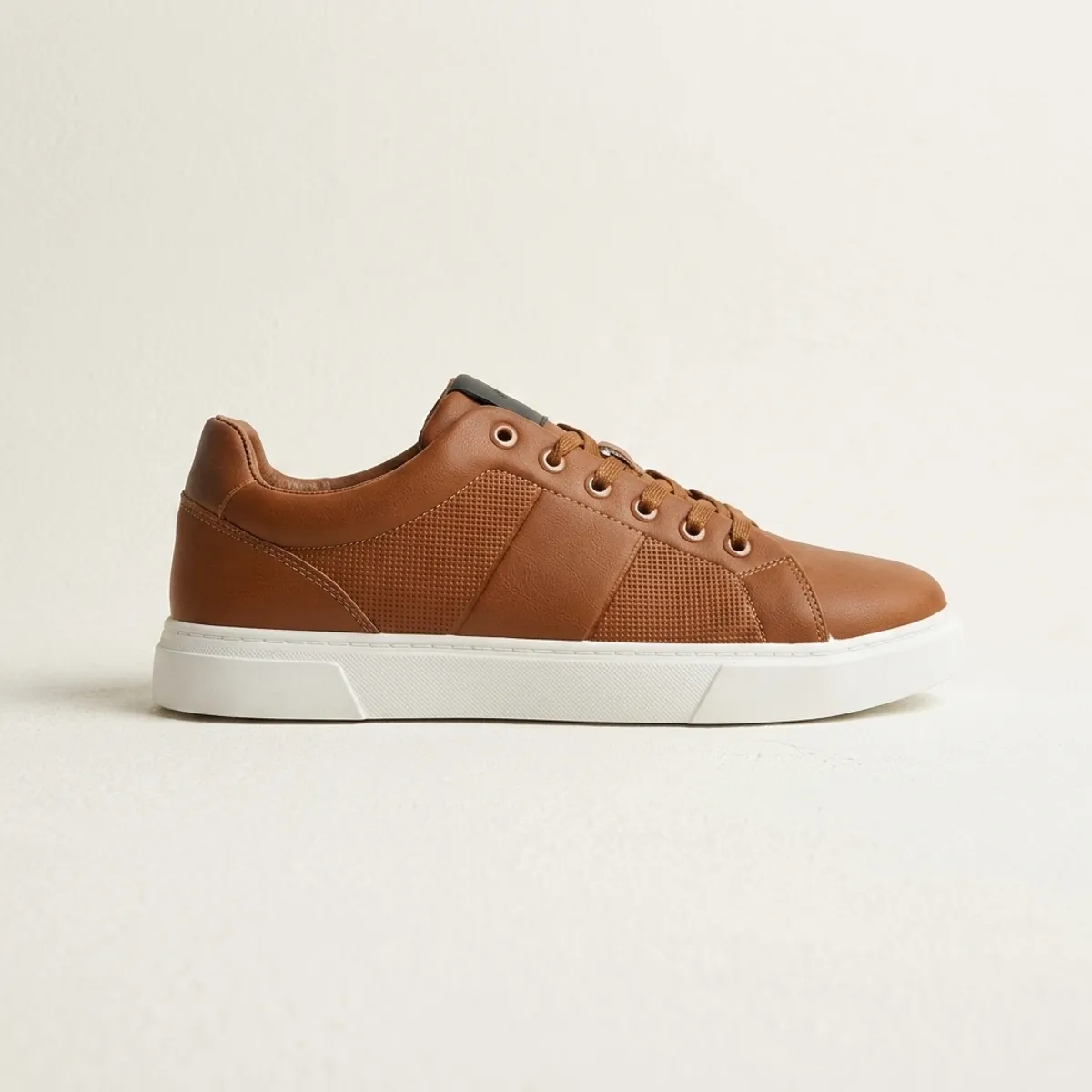 Zapatilla Casual Hombre Cuero Cafe Suela Gruesa Blanca-0