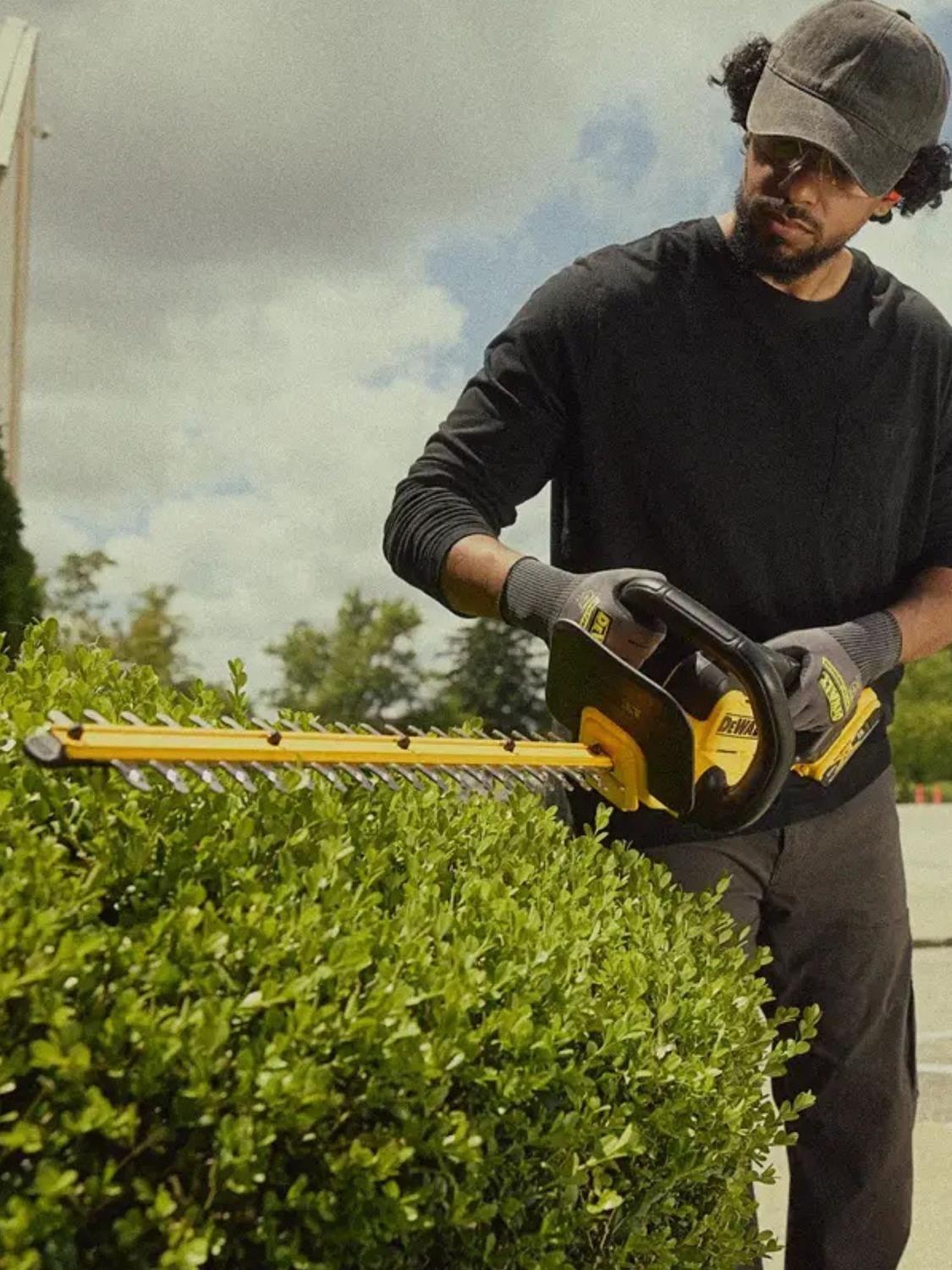 Cortasetos Inalámbrico 22" 20V MAX Dewalt DCHT821B – Sin Baterías-5