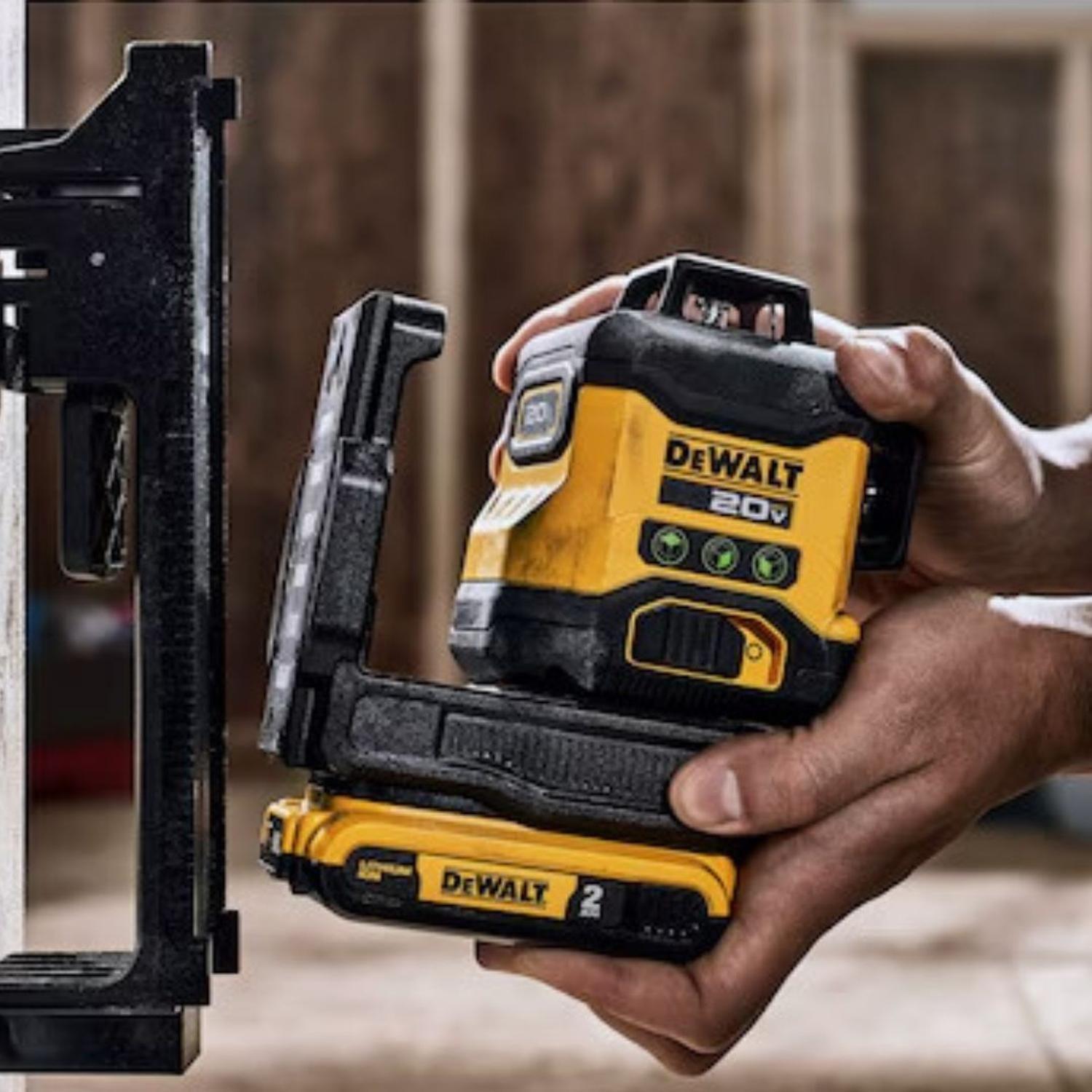 Nivel Láser Verde 12/20v 3 Líneas Cruzadas 360° Dewalt DCLE34031B-3