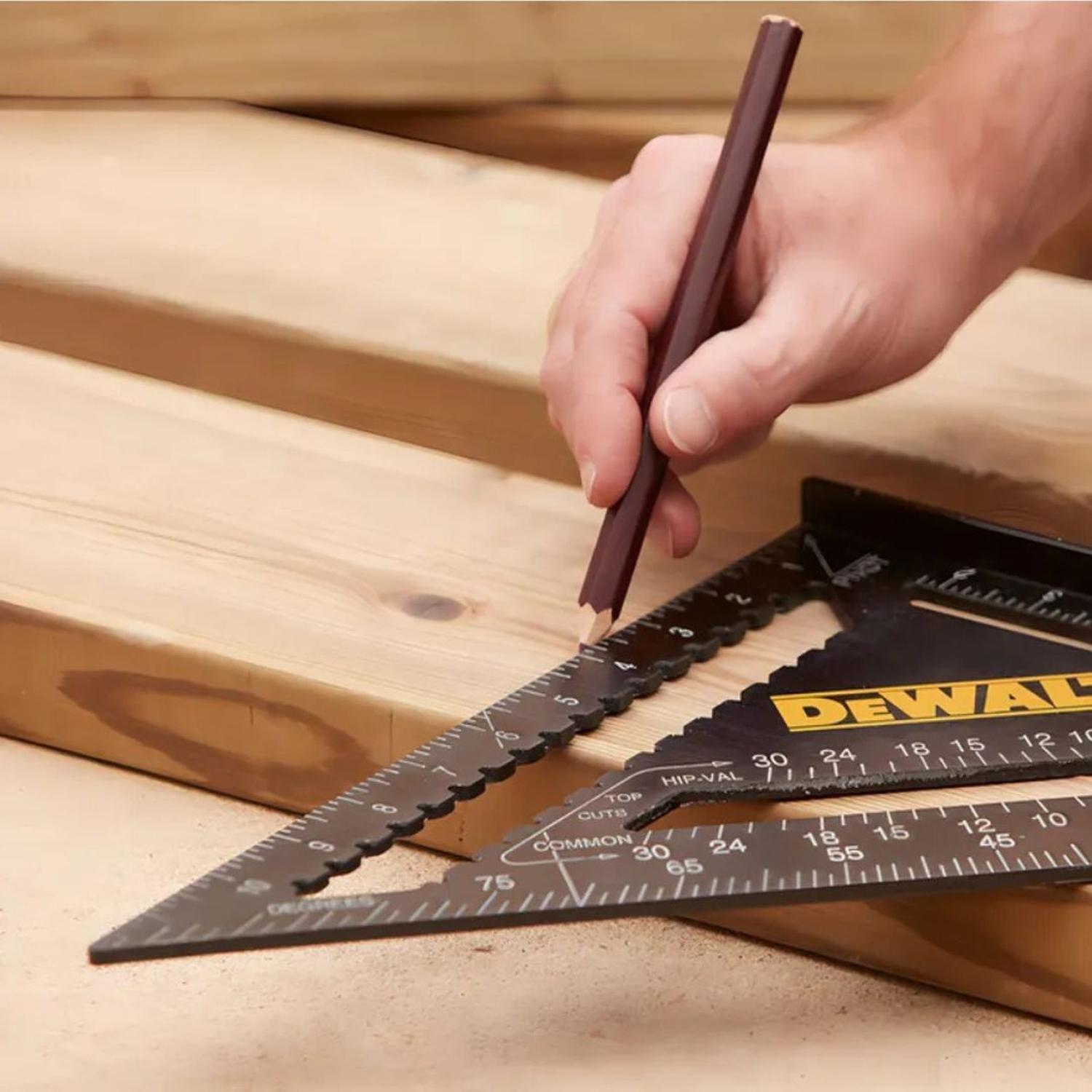 Escuadra Rapida Metálica De 30cm Dewalt Dwht25228-0-2