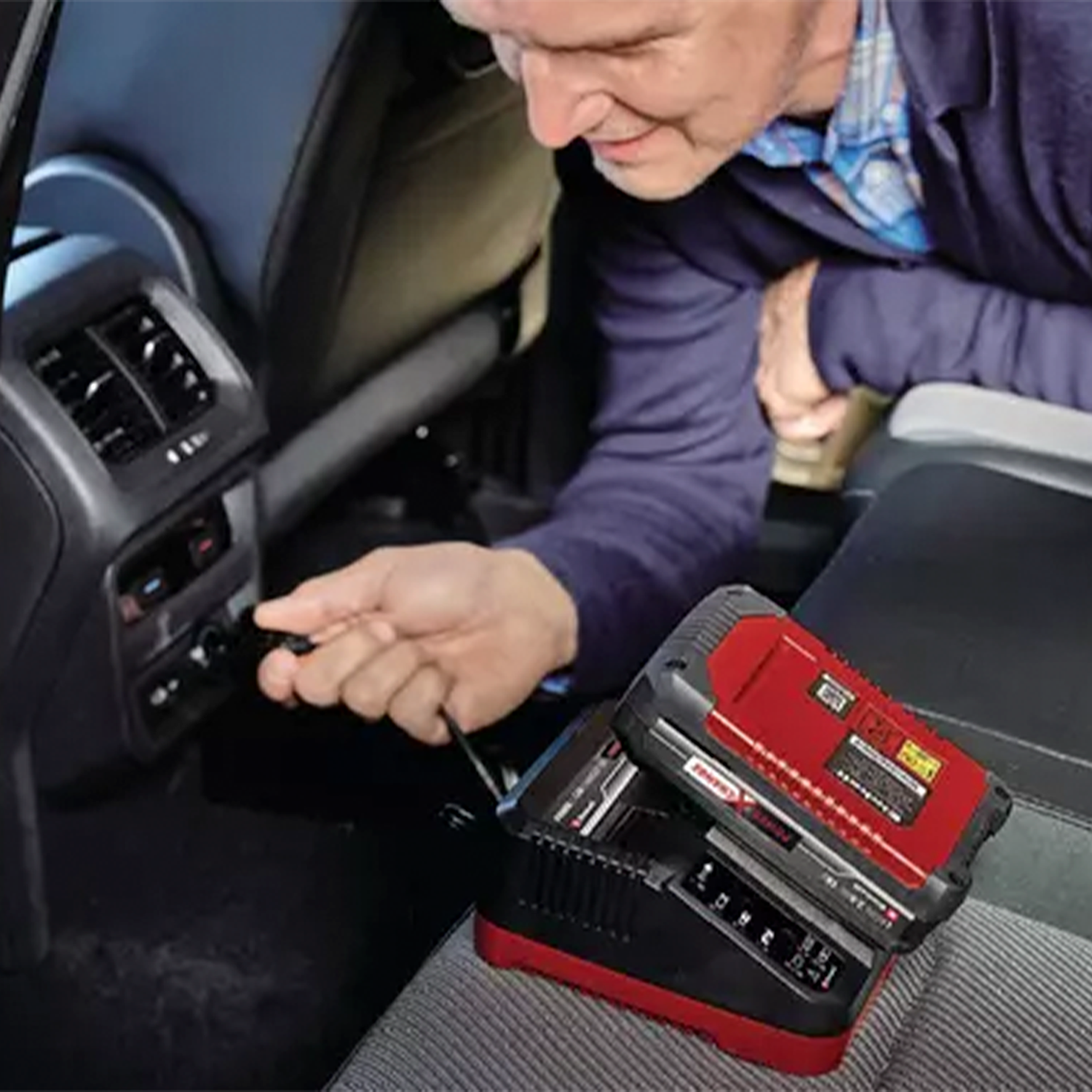 Cargador Conexión Auto Einhell Power X-Car Charger 3A-2