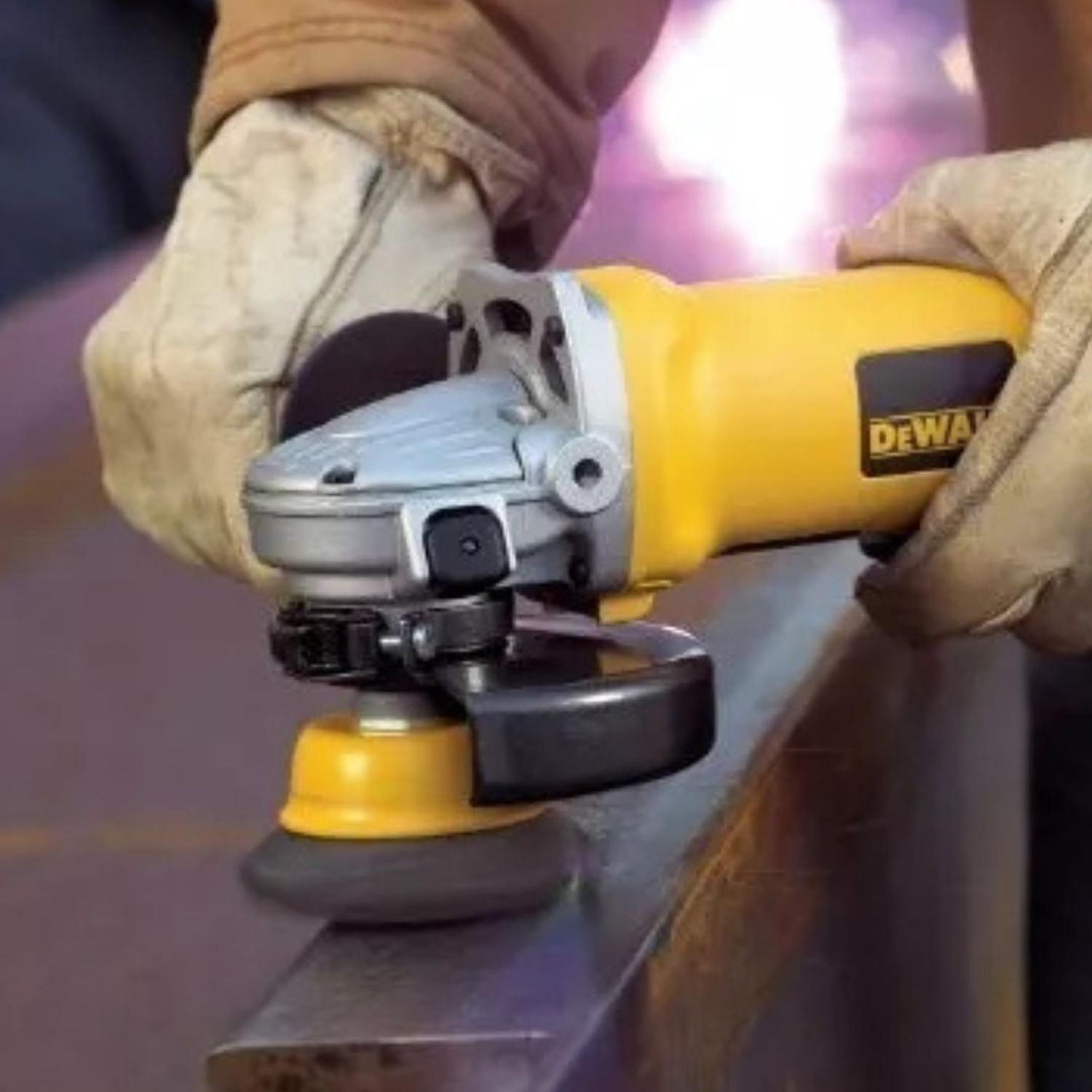 Grata Copa Trenzada Hilo M14 Dewalt Dw4910m-3