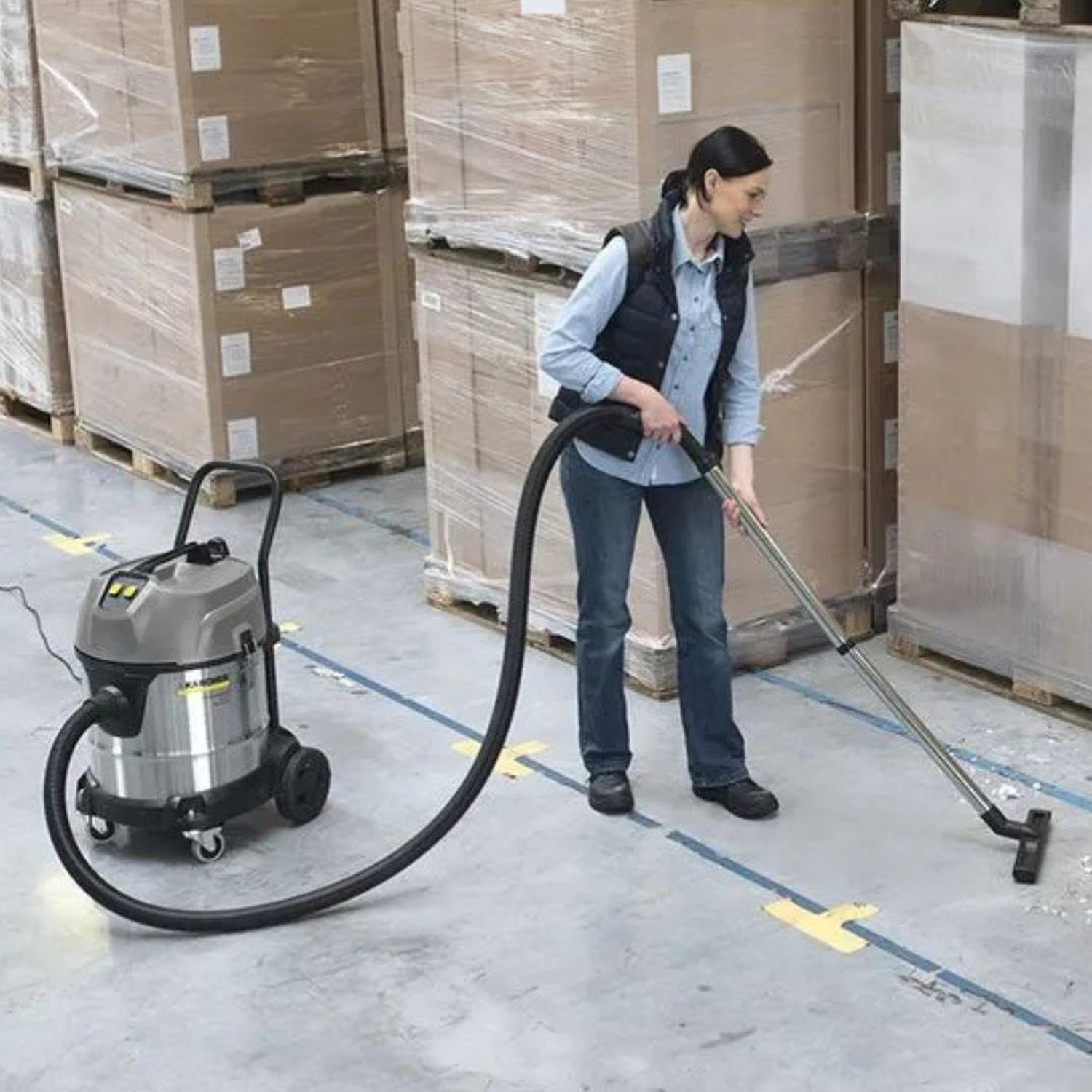 Aspiradora Profesional Karcher NT 50/2 Agua y Polvo-5
