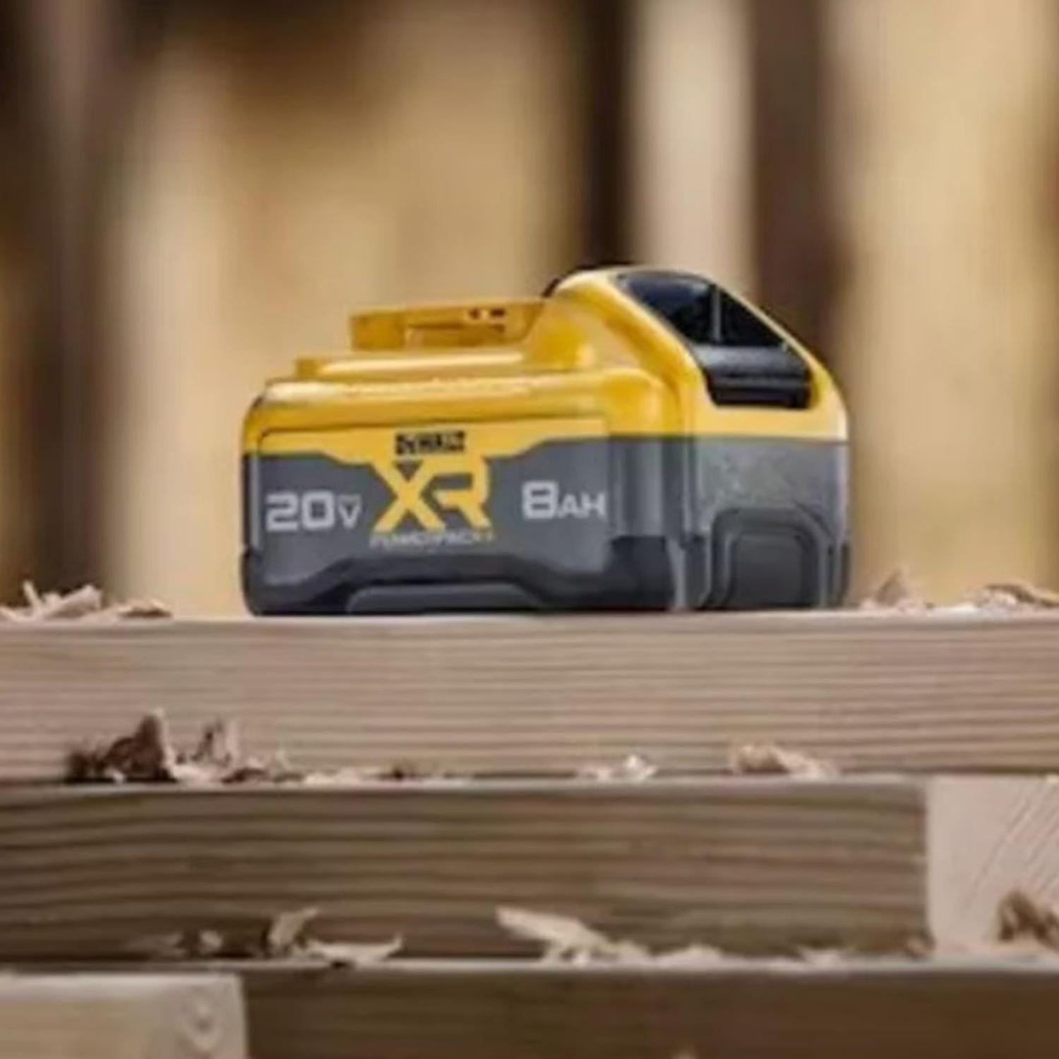 Batería Powerpack 8Ah Dewalt DCB2108-B3-1