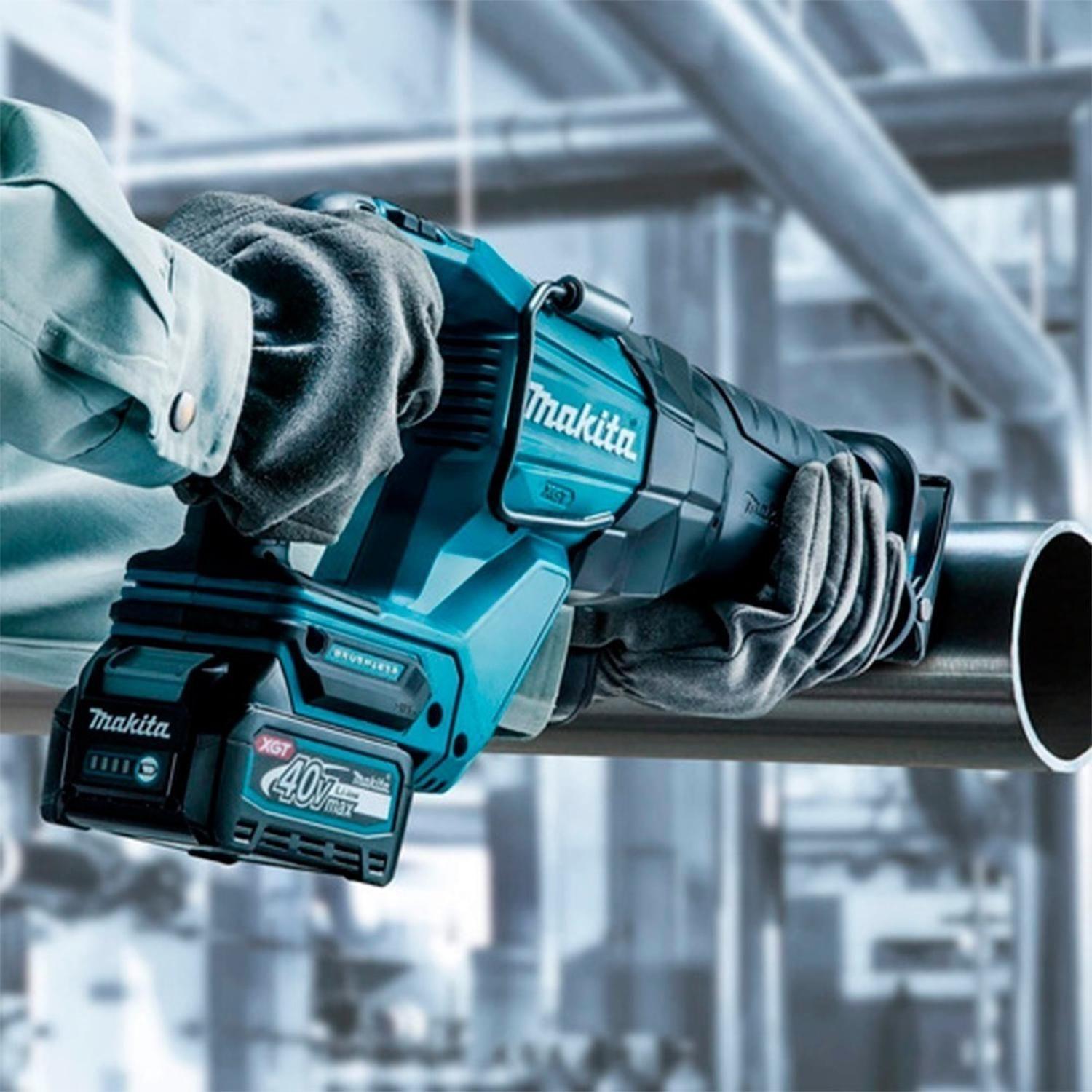 Sierra Sable Inal. 40v Bl Xgt Makita Jr001gm201-3