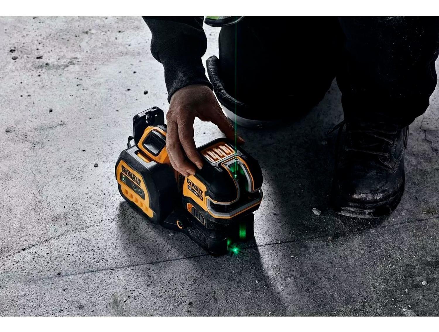 Nivel Láser Verde De Línea Cruzada 20v Max* Dewalt Dcle34220-5