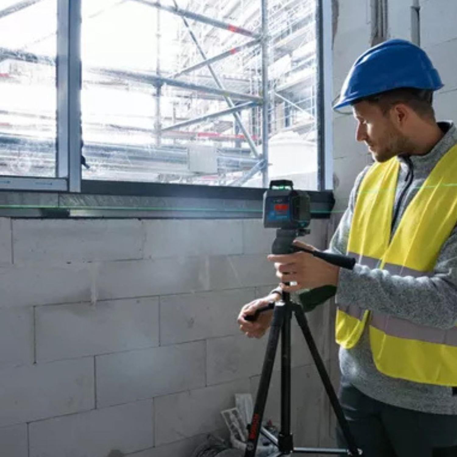 Nivel Láser Verde Bosch Gll 2-20 G 10m + Trípode Bt 150-4