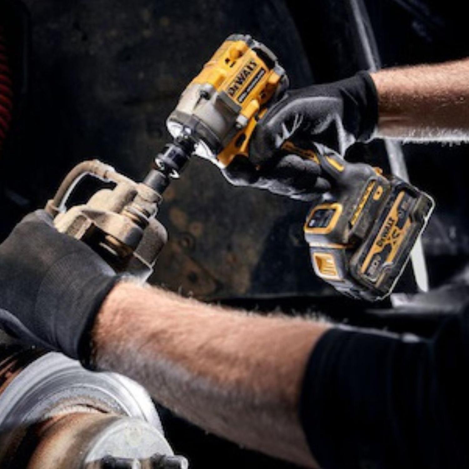 Kit Llave De Impacto 1/2 Atomic 20v Dewalt Dcf922d2-b2-6
