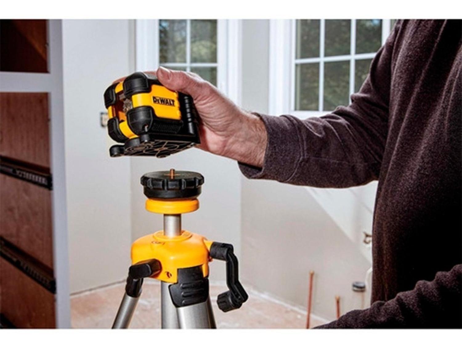 Nivel Laser Rojo De Cruz 12 Mts Dewalt Dw08802-5