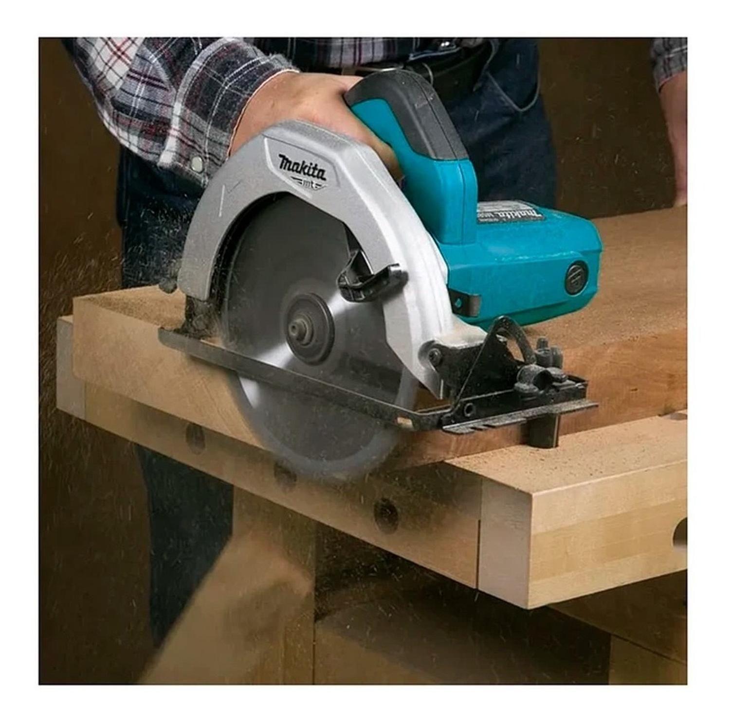 Sierra Circular Makita M5801b 1050 Watts-4