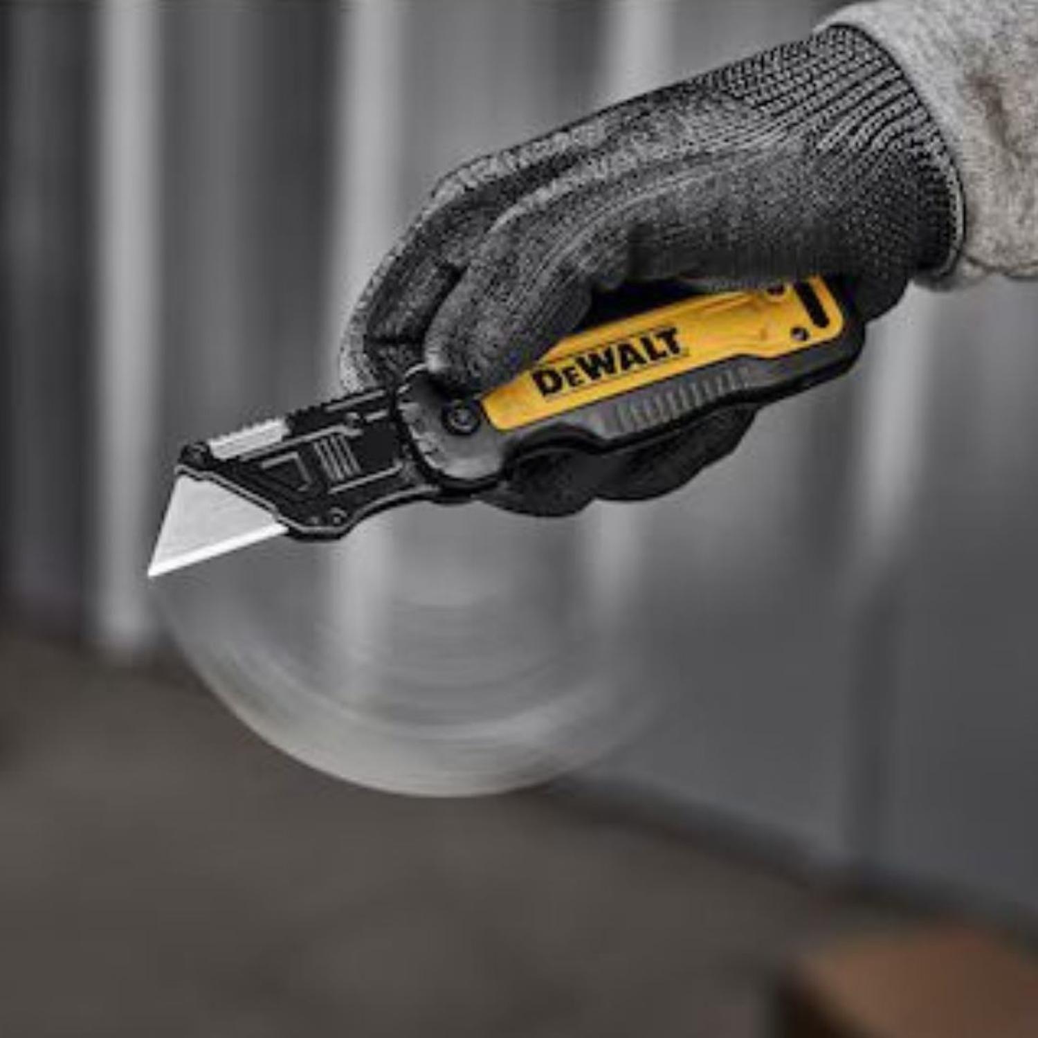 Cuchillo Cartonero Plegable de Hojas Fija Dewalt DWHT10991-3