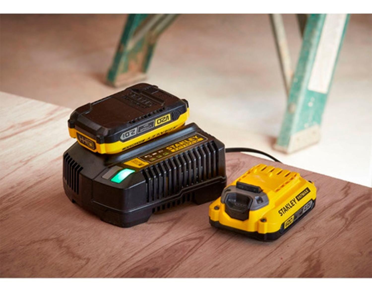 Cargador De Batería 20v 2ah Stanley Sc200-b2-4