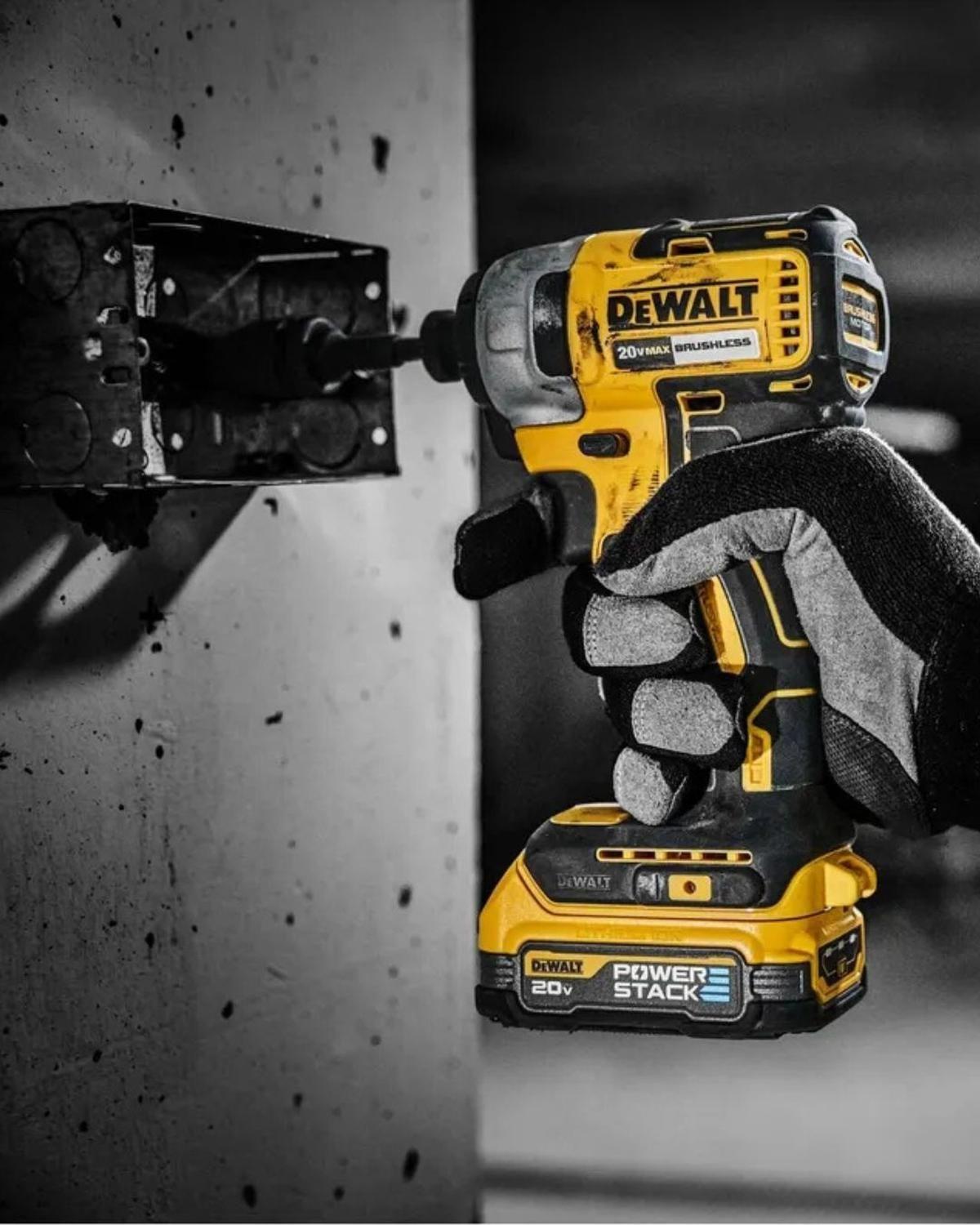 Kit 2 Baterías Powerstack + Accesorios Dewalt Dcbp034e2-b2-3