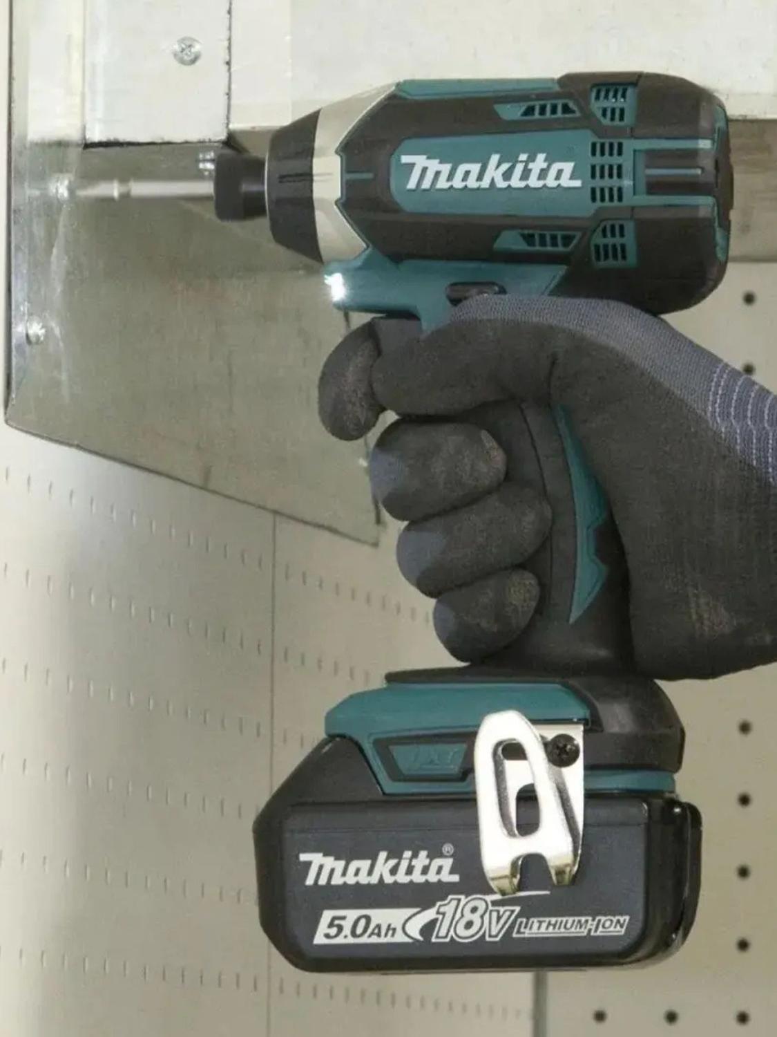 Atornillador Impacto 18v Inalámbrico 165 Nm Makita Dtd152z-1