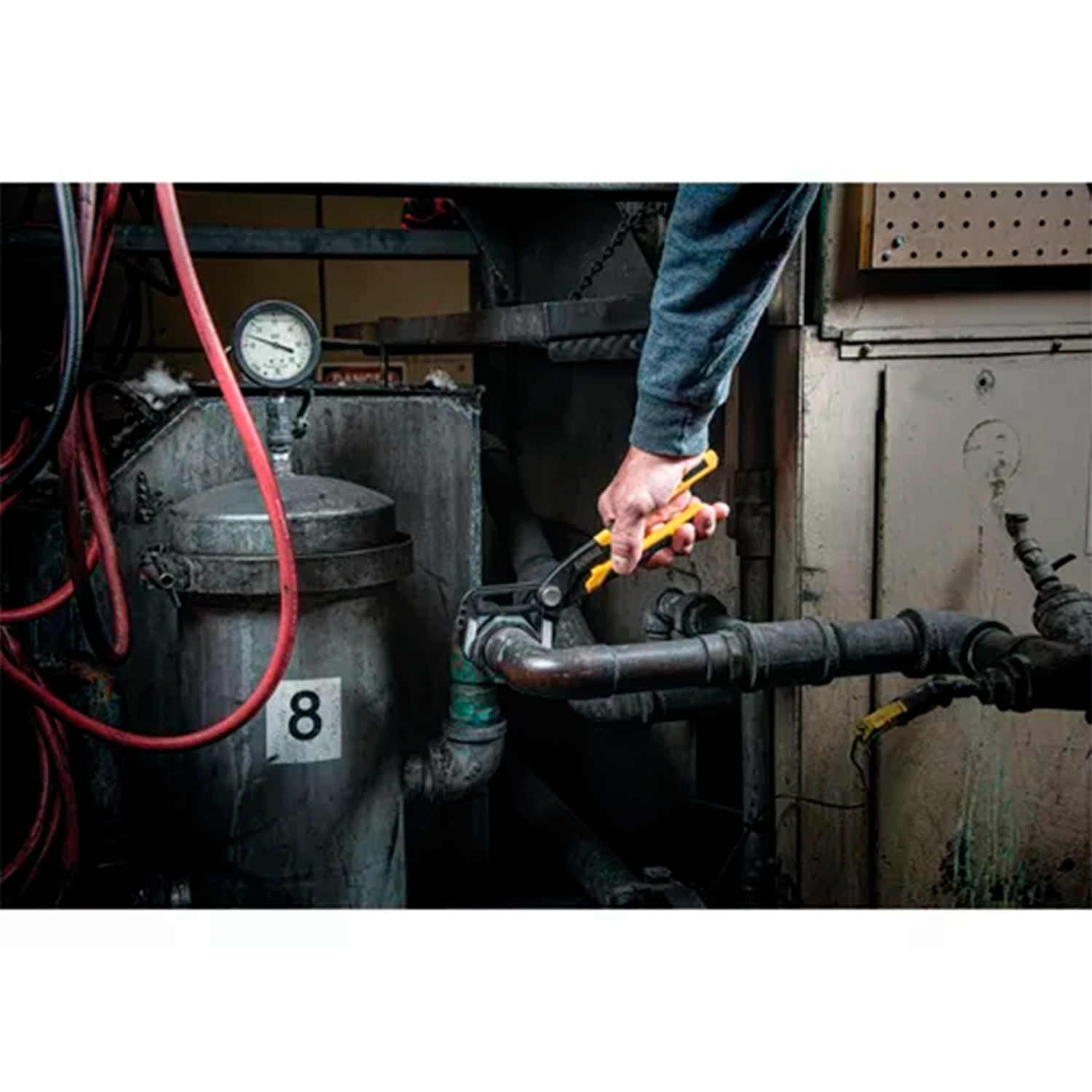Alicate Articulado De Extensión 10 254mm Dewalt Dwht74427-3