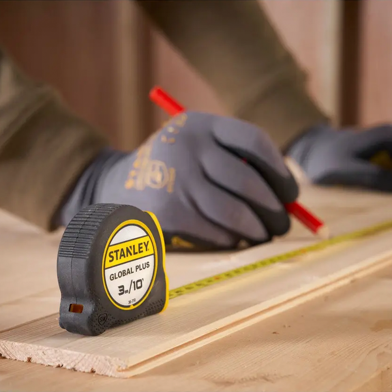 Cinta Métrica Global Plus 3m/10' Stanley 30-710-4