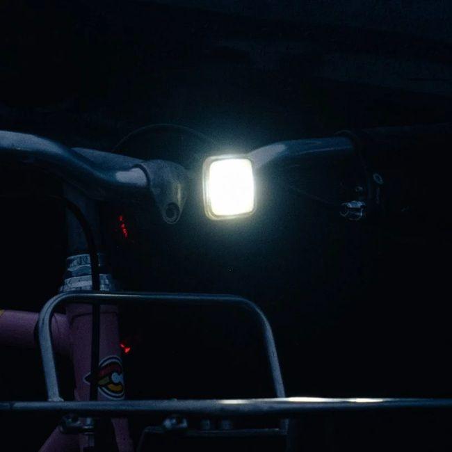 LUZ DELANTERA BLINDER KNOG PEACE 13380-5