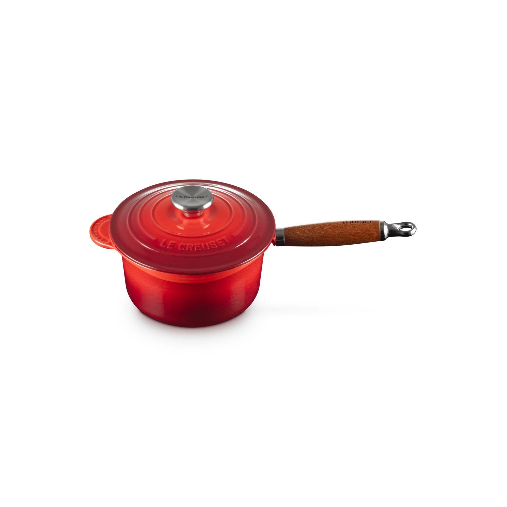 Le Creuset Cazo mango madera 18cm Cereza Hierro-2