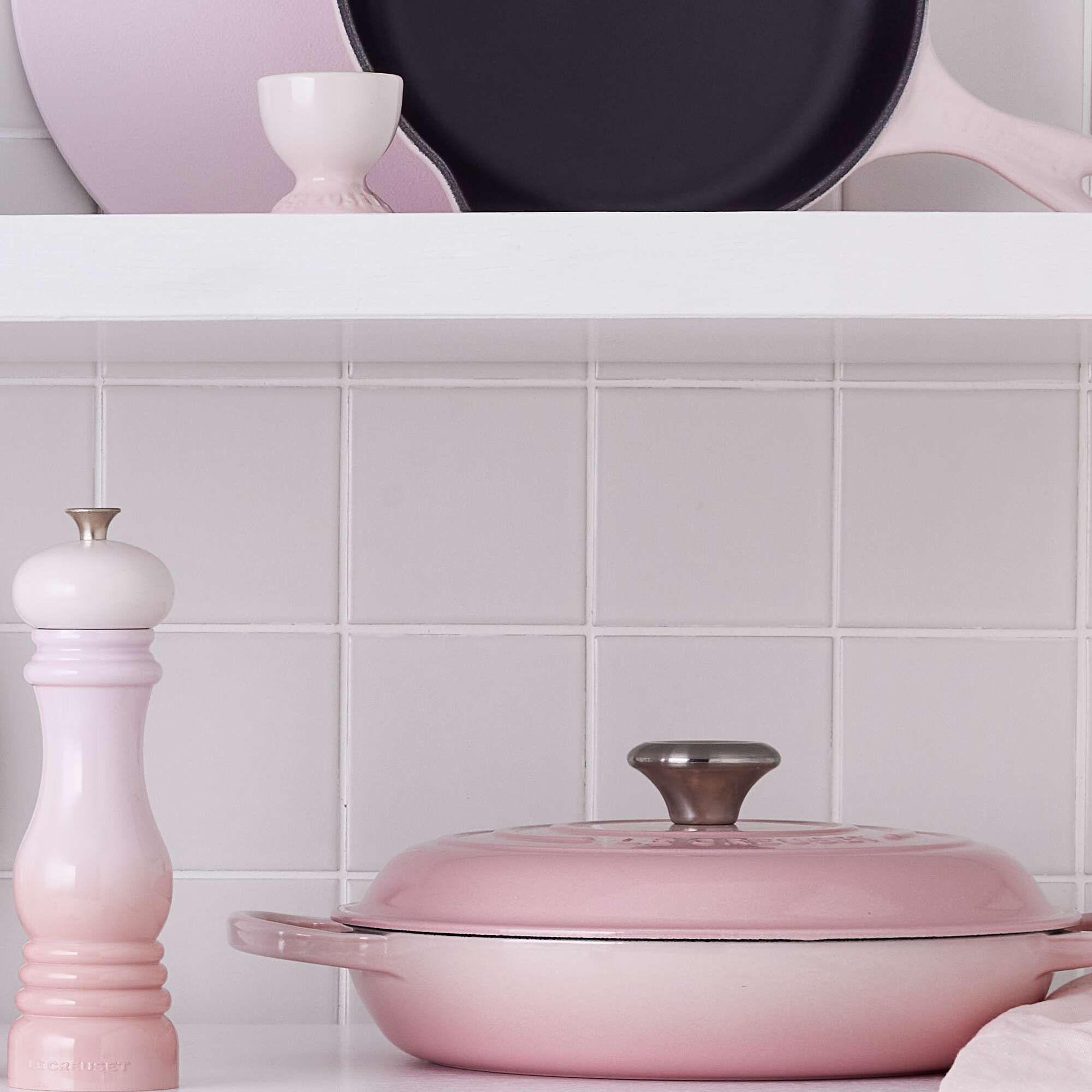 Le Creuset Cacerola Baja 30cm Shell Pink Hierro-4