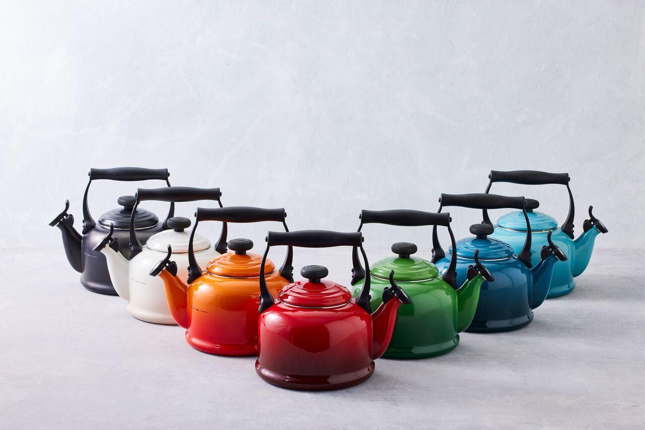 Le Creuset Tetera TradicionaLt 2.1Lt Azul Caribe-2