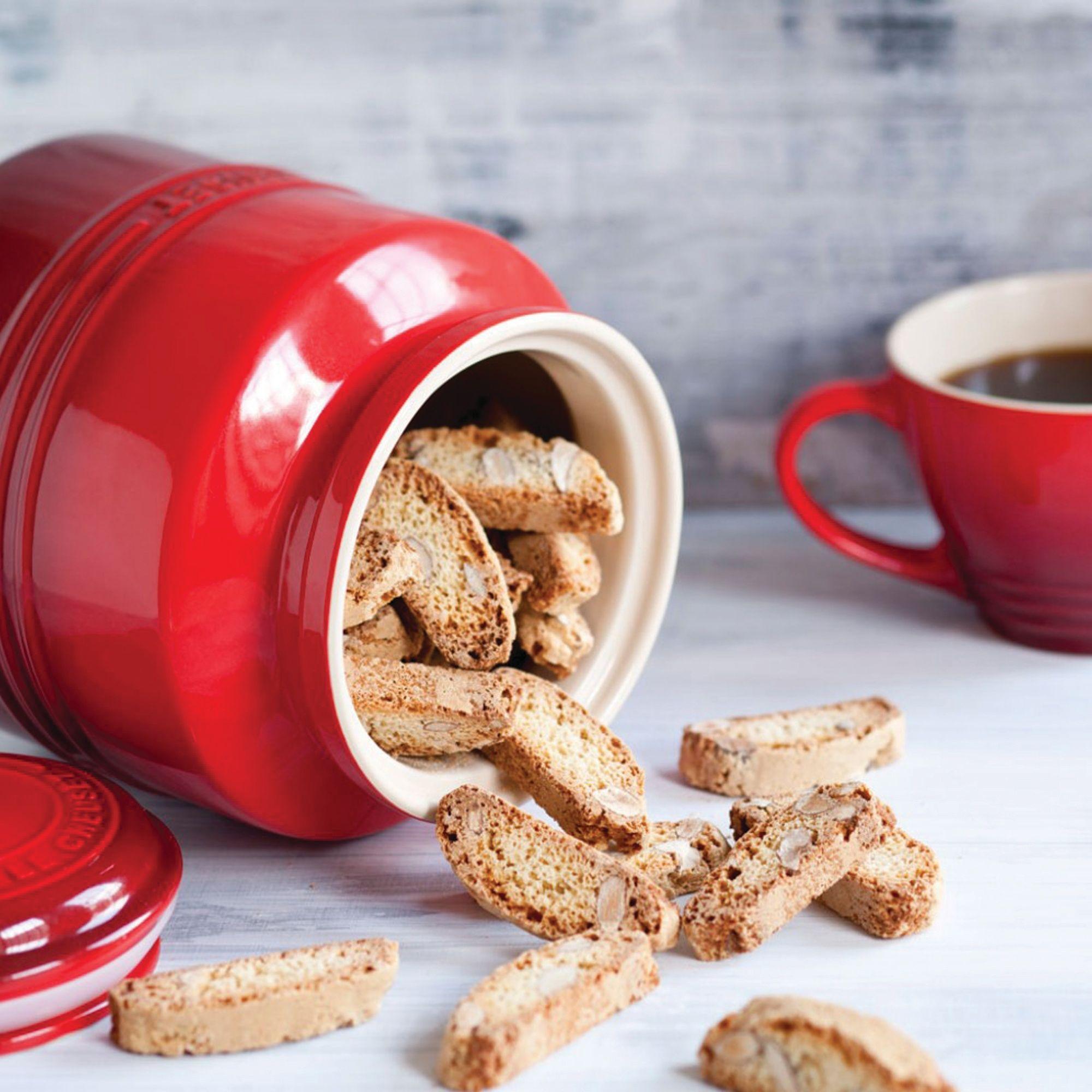 Le Creuset Bote para Galletas 2.4L Cereza Cerámica-5