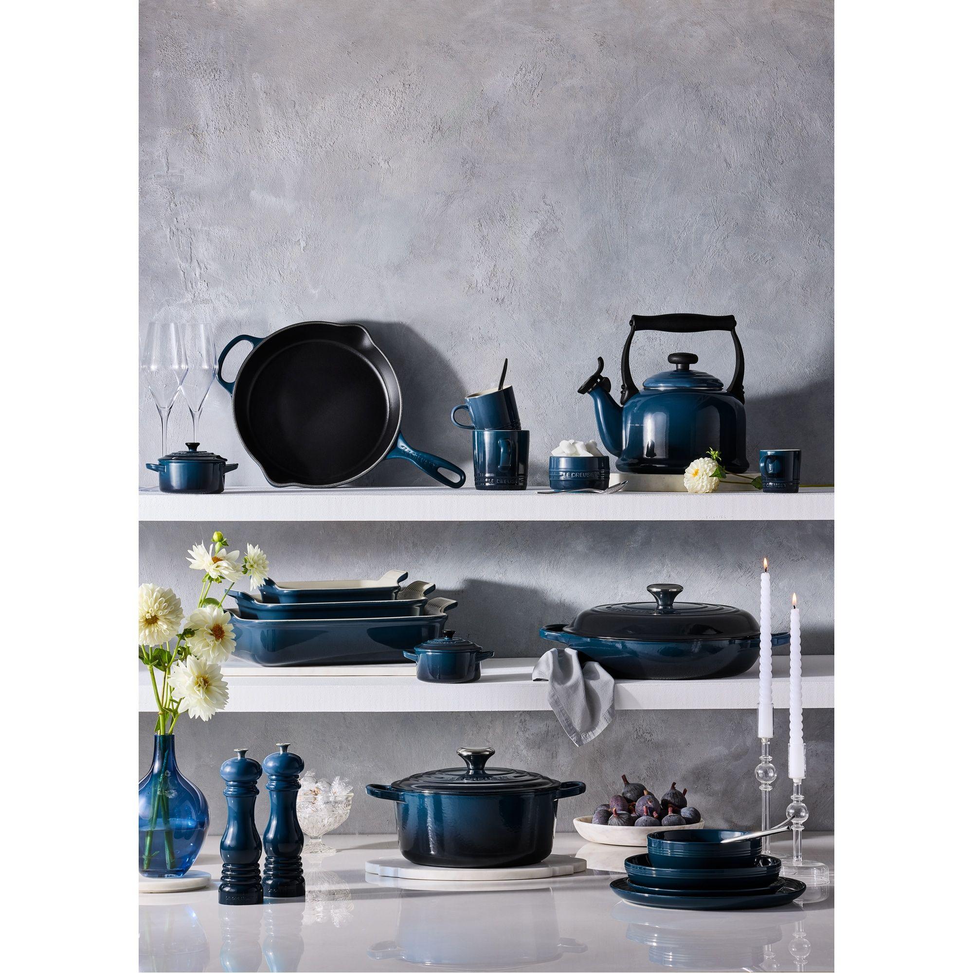 Le Creuset Tetera Tradicional 2.1 L Nuit-2