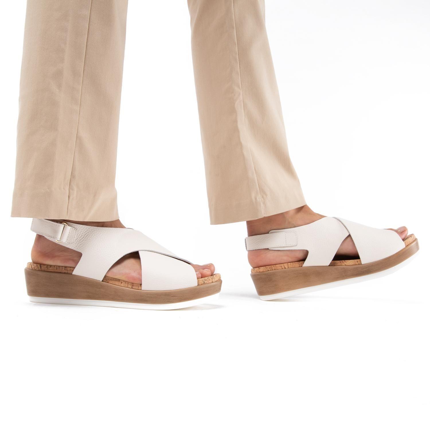 Sandalia de cuero mujer Gacel Off White Meryl-1