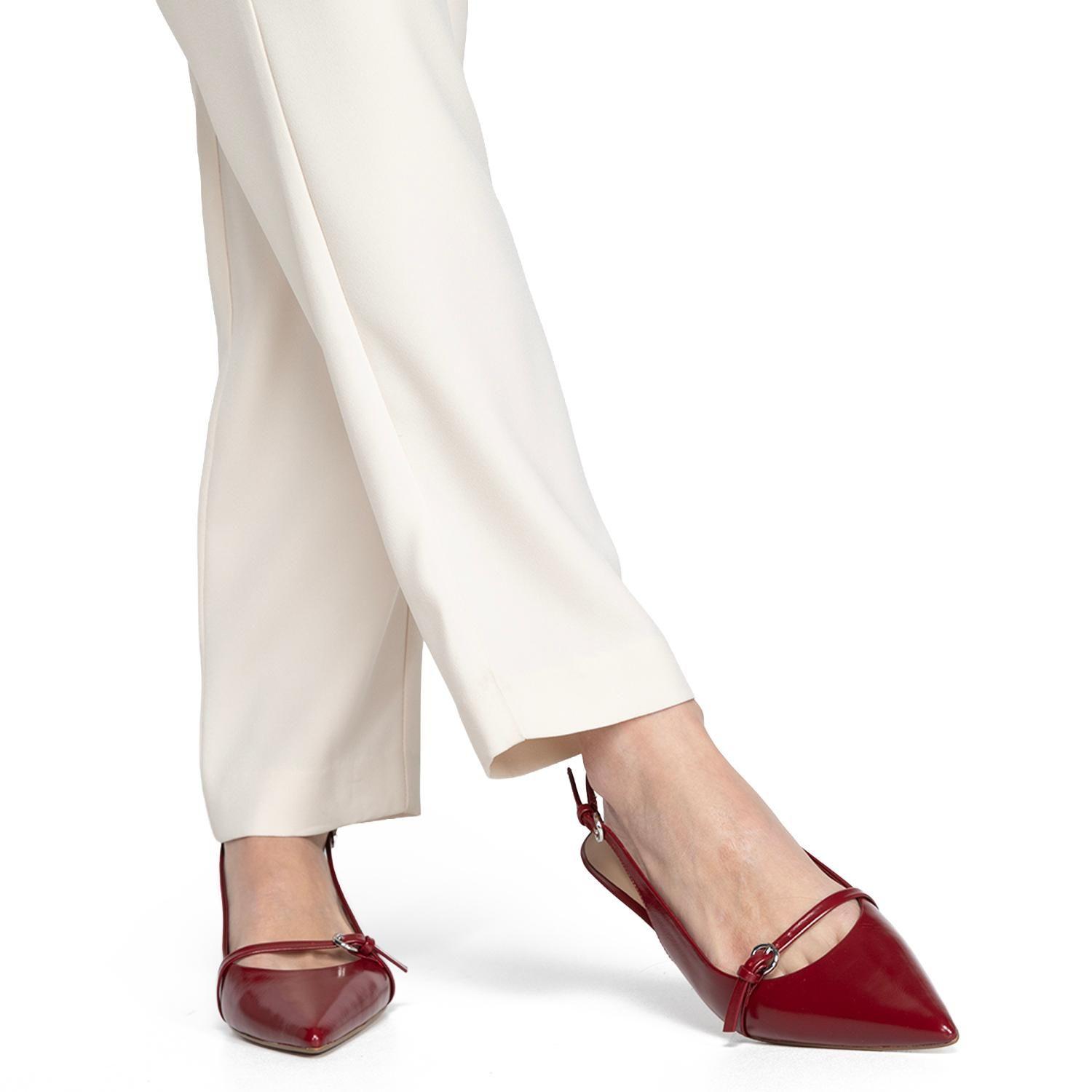 Zapato de cuero mujer Gacel guinda Tini-1