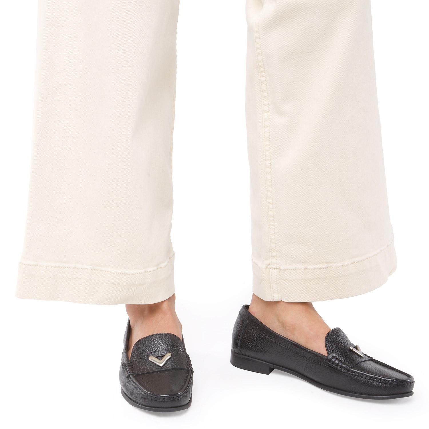 Mocasin de cuero mujer Gacel negro Siri-1