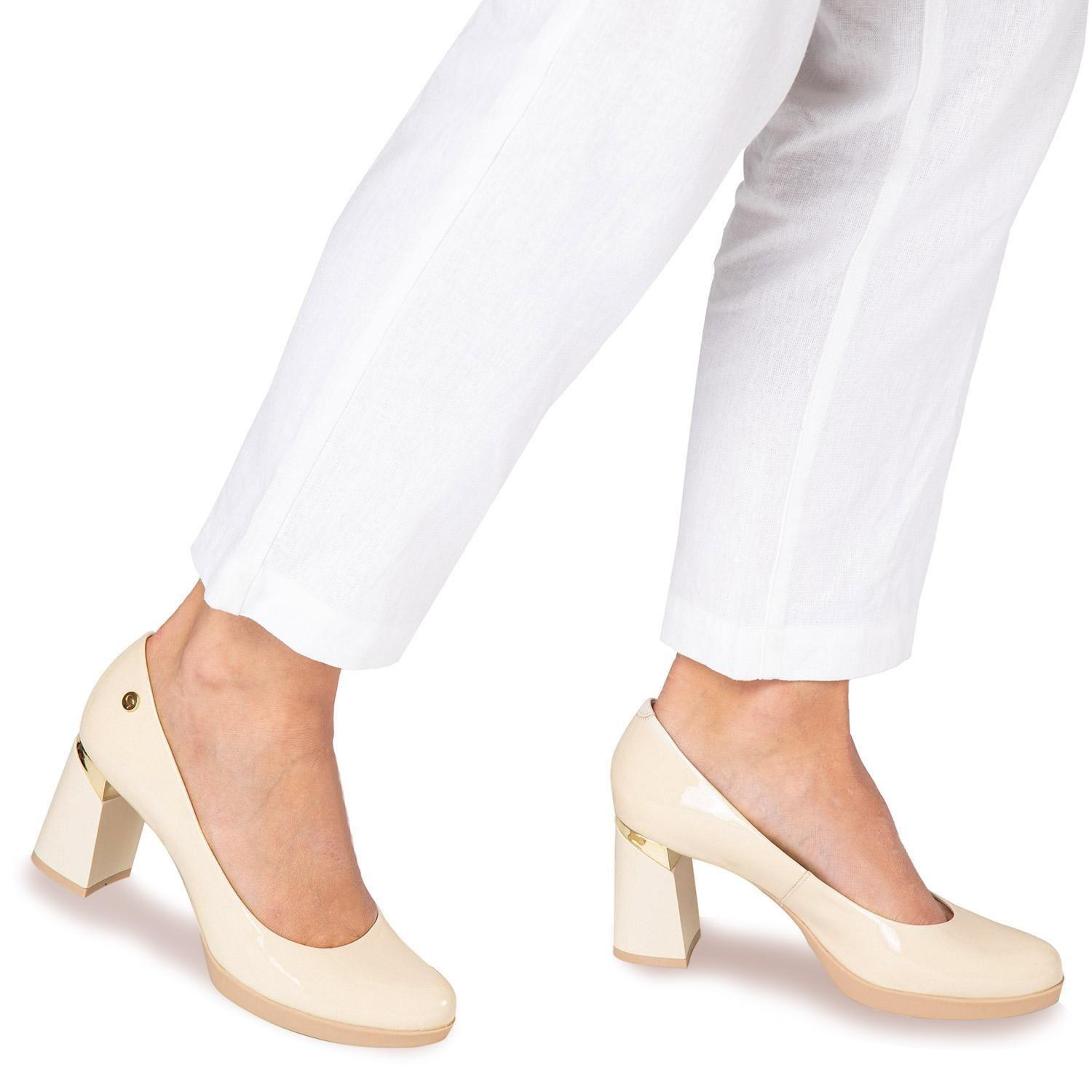 Zapato de cuero mujer Gacel crema Lucy-1
