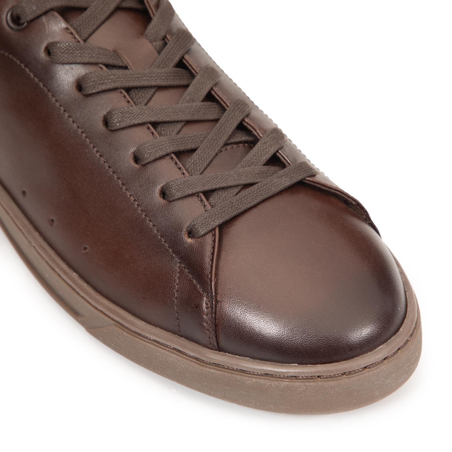 Zapatilla de cuero hombre Guante chocolate Soho 0036547-5