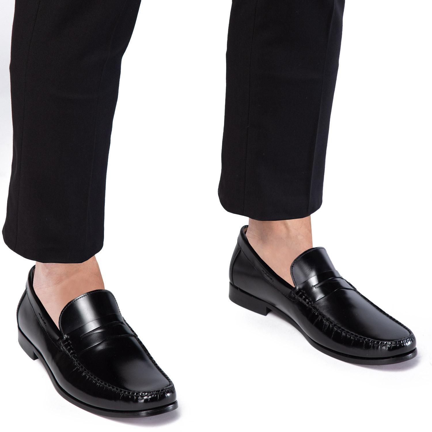 Mocasin de cuero hombre Guante negro Suela-1