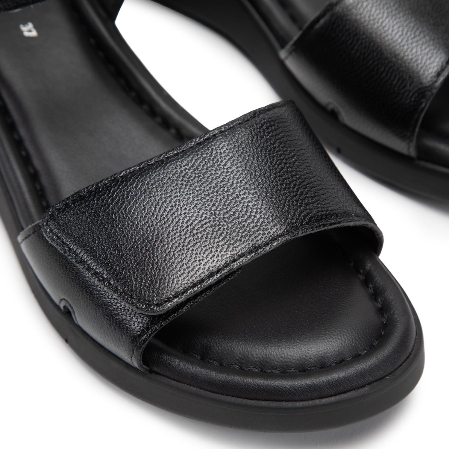 Sandalia de cuero mujer Gacel negro Dorothy-5