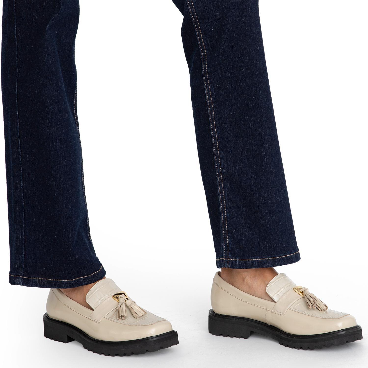 Mocasin de cuero mujer Gacel off white Aileen-1