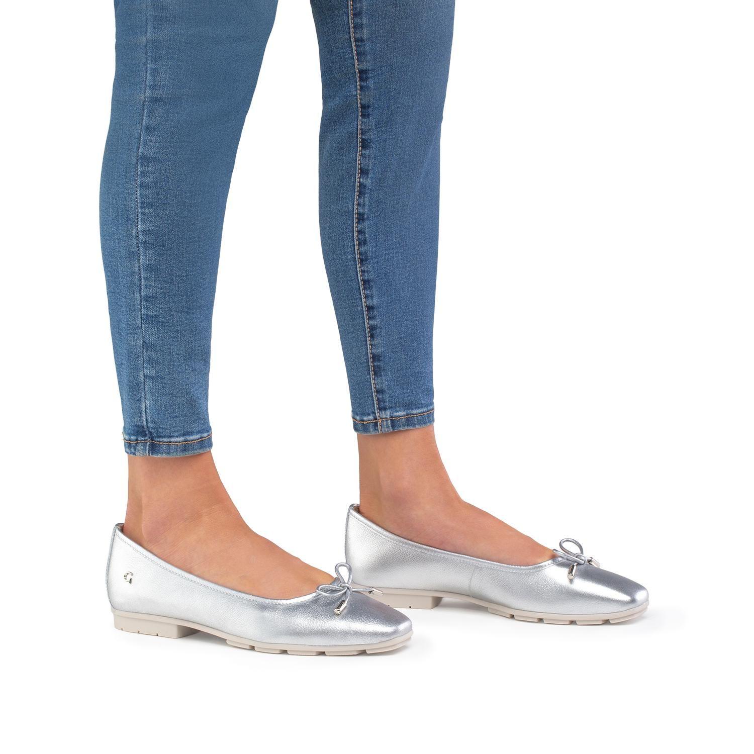 Zapato de cuero mujer Gacel plateado Capri-1