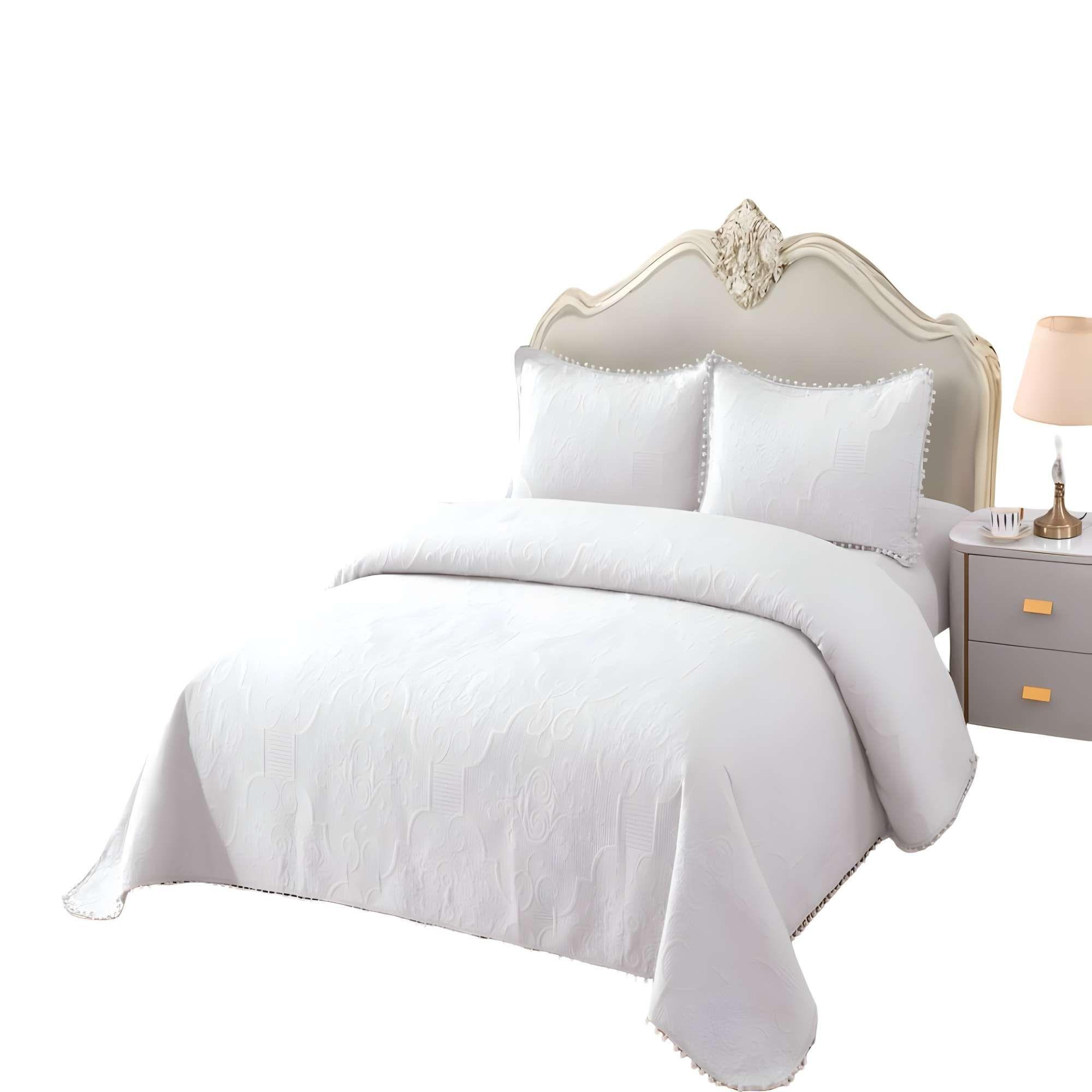 CUBRECAMA VERSATIL CON POMPONES KING COLOR BLANCO-3