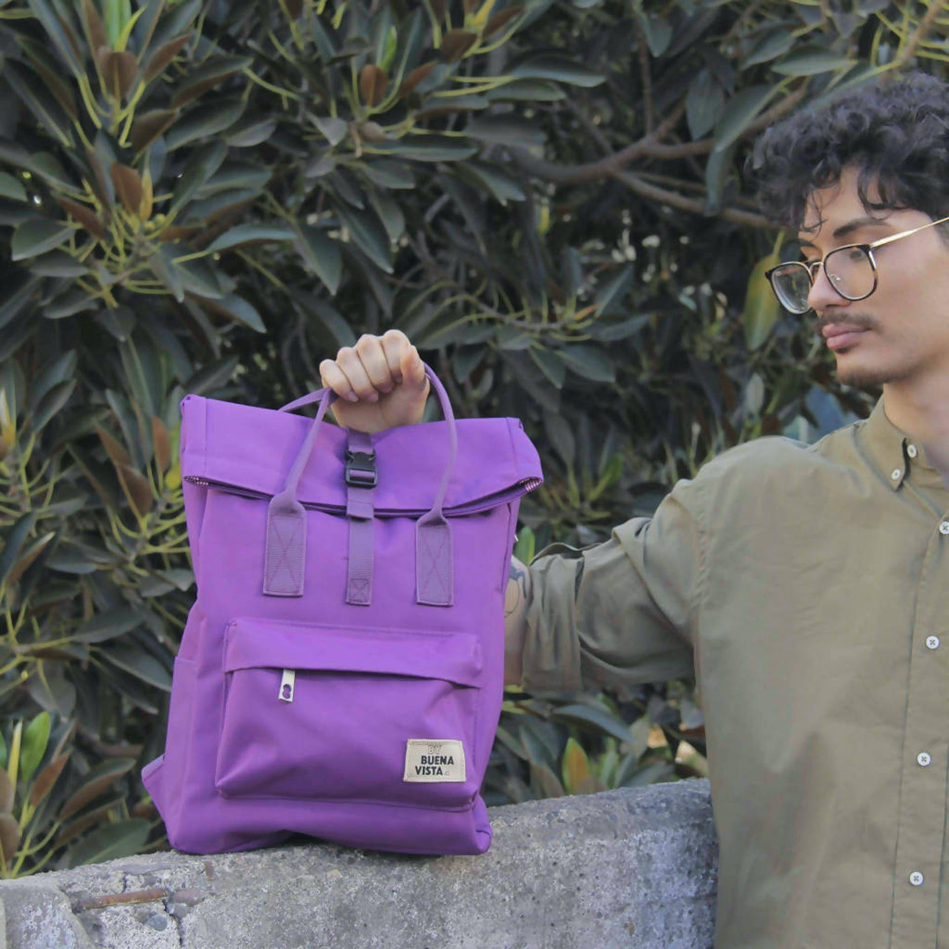 Mochila Impermeable Laptop 14'' Roll Morado-4