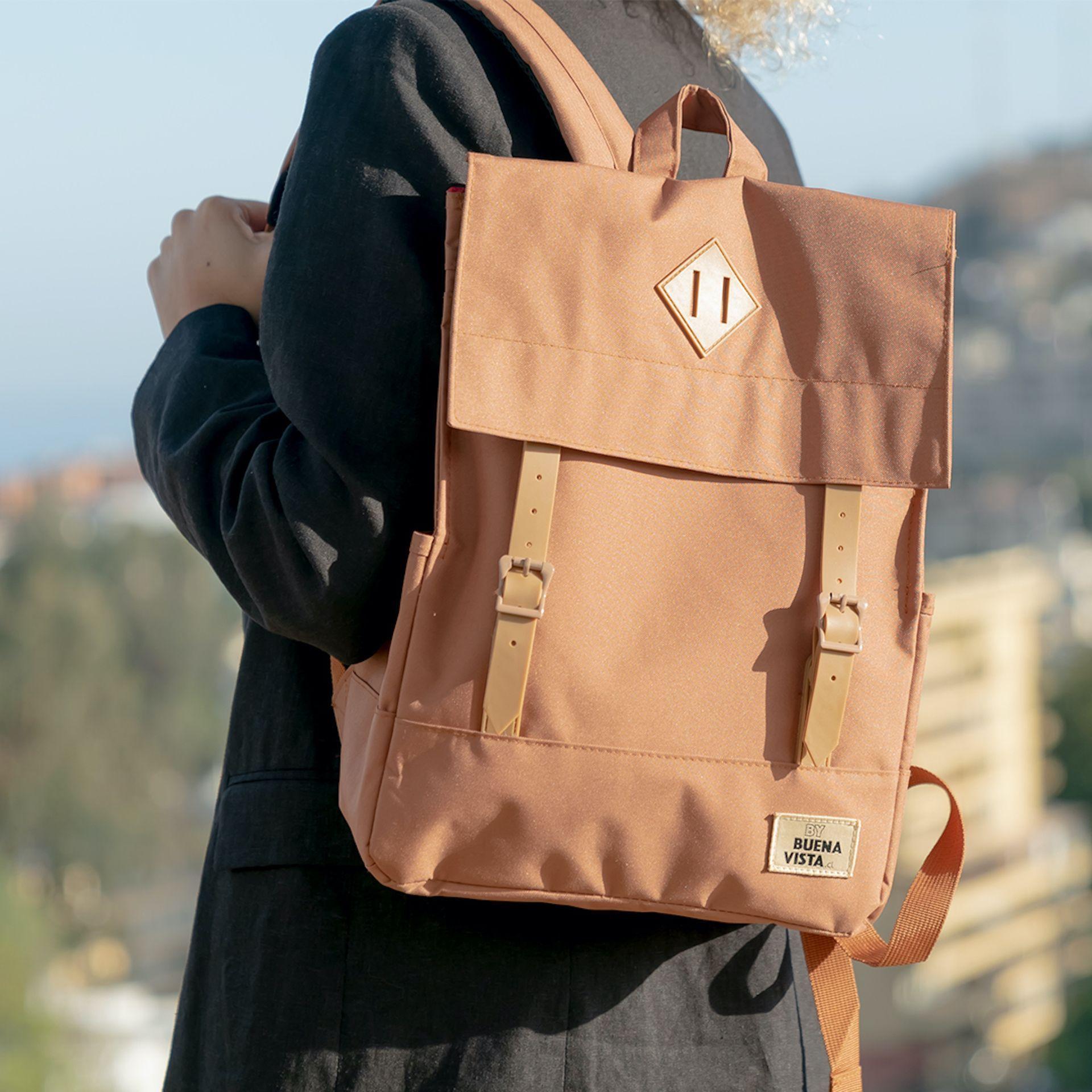 Mochila Impermeable Laptop 15'' Square M Habano-2