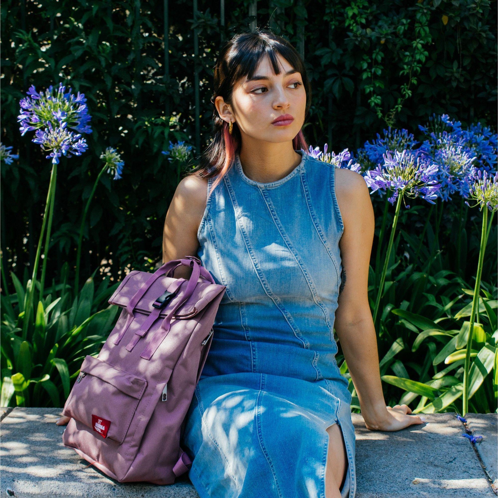 Mochila Impermeable para Notebook Roll Lavanda XXXX-1