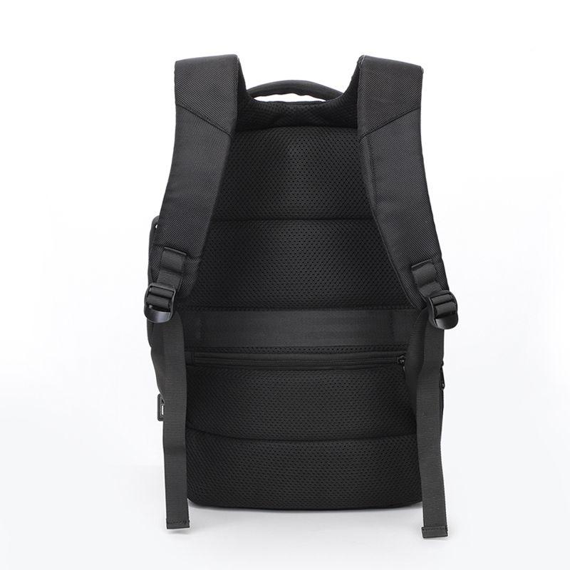Mochila Multifuncional Laptop impermeable con puerto USB 39 Litros-3