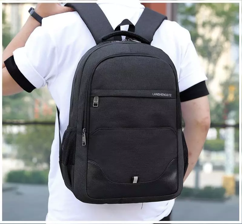 Mochila Multifuncional Laptop impermeable con puerto USB 35 Litros-2