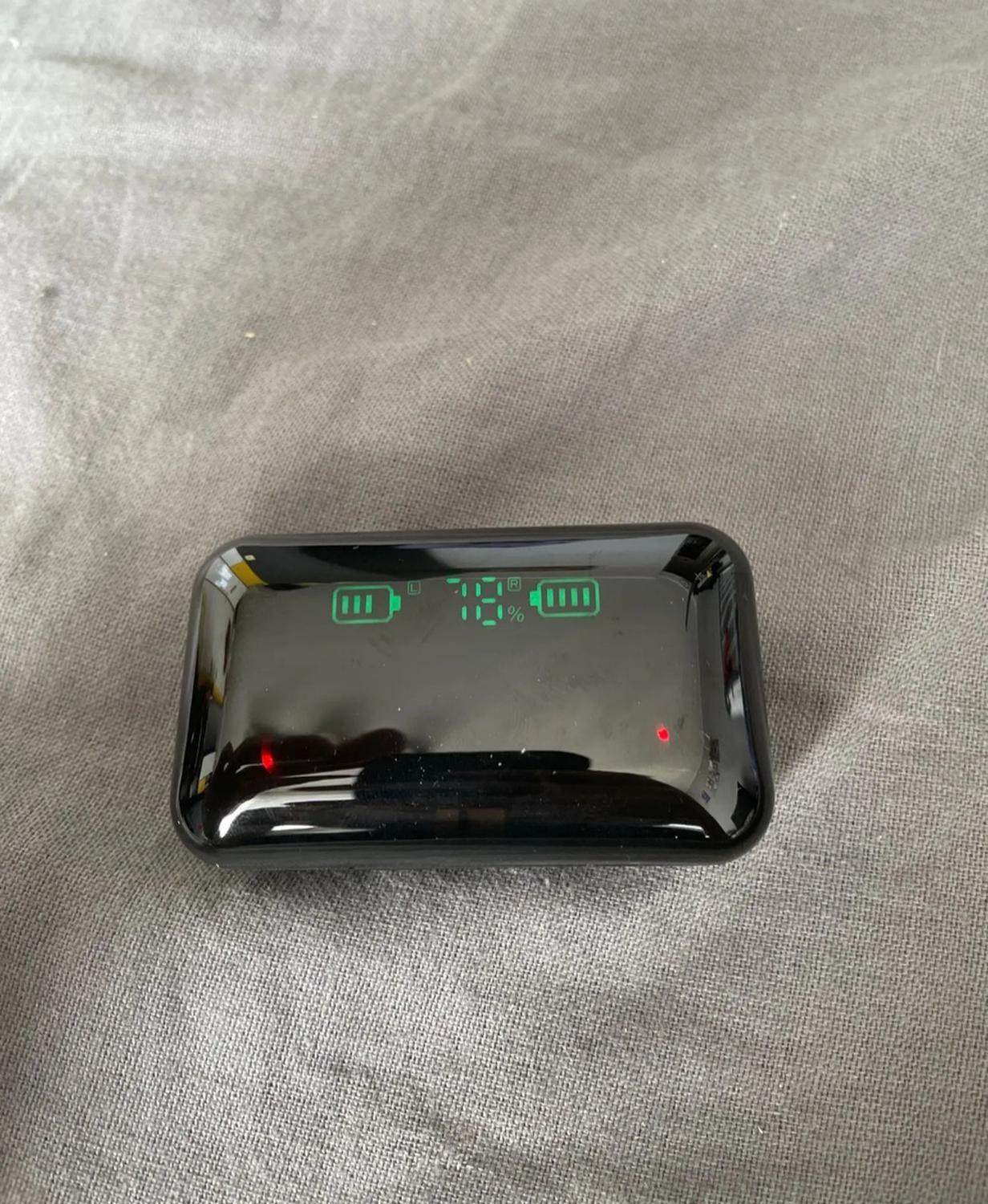 Auriculares F9-5 Negro + Banco Bateria 2000mah-5