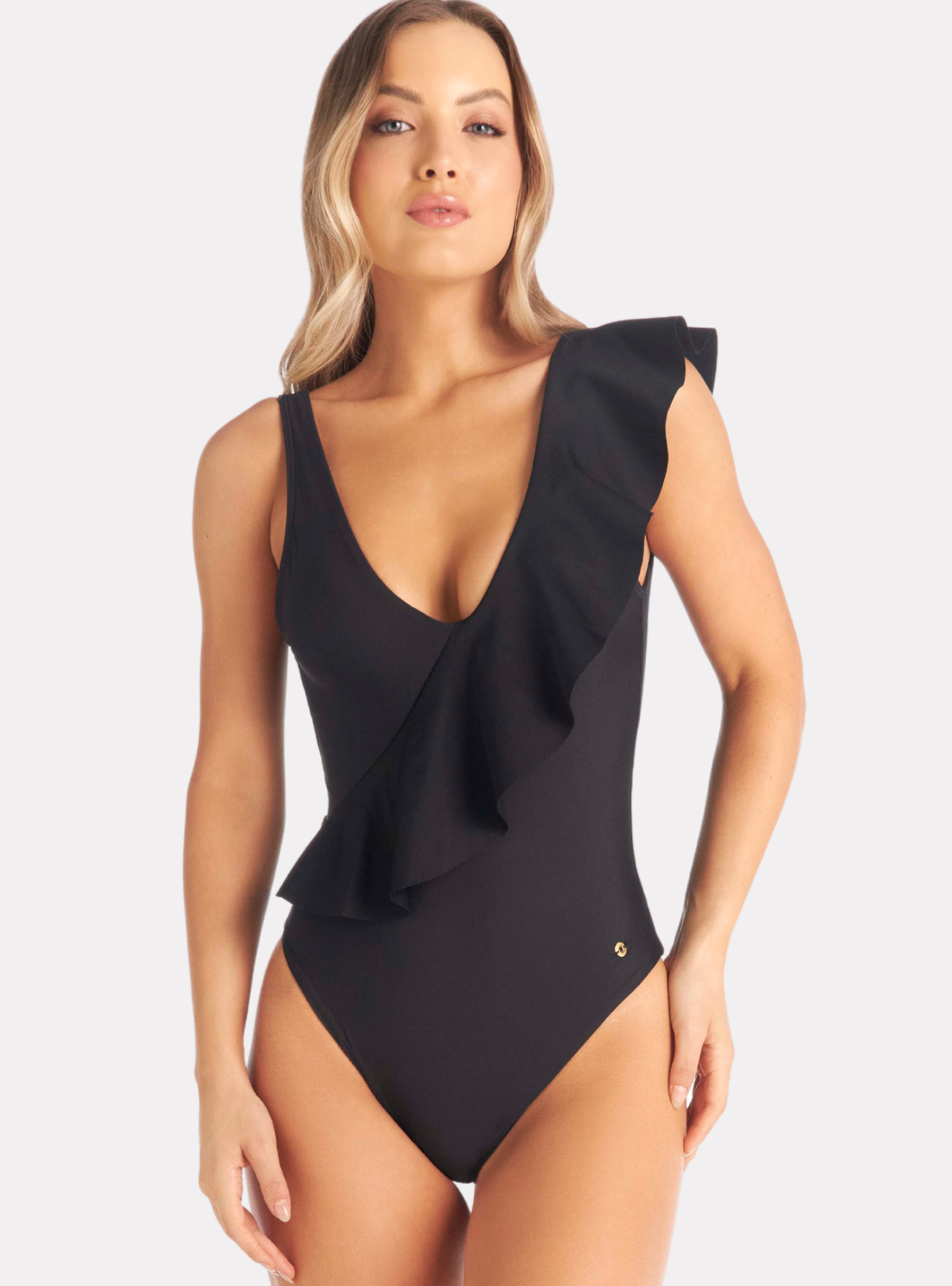 TRAJE DE BAÑO NEGRO BOLERO CONTROL DE ABDOMEN CHAMELA 42885-0