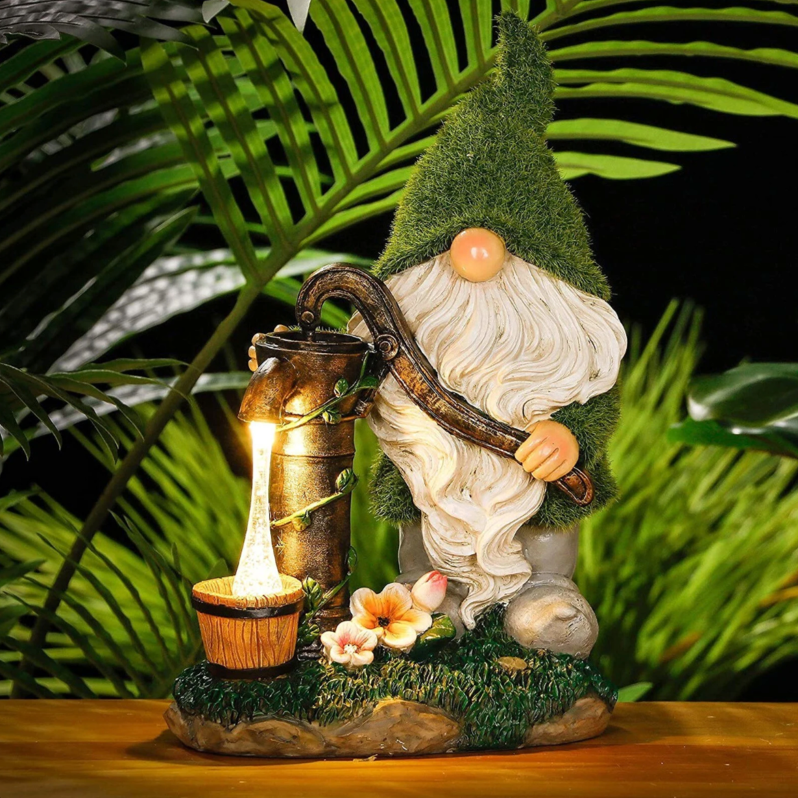 Estatua Gnomo Solar - Bomba de Agua-1